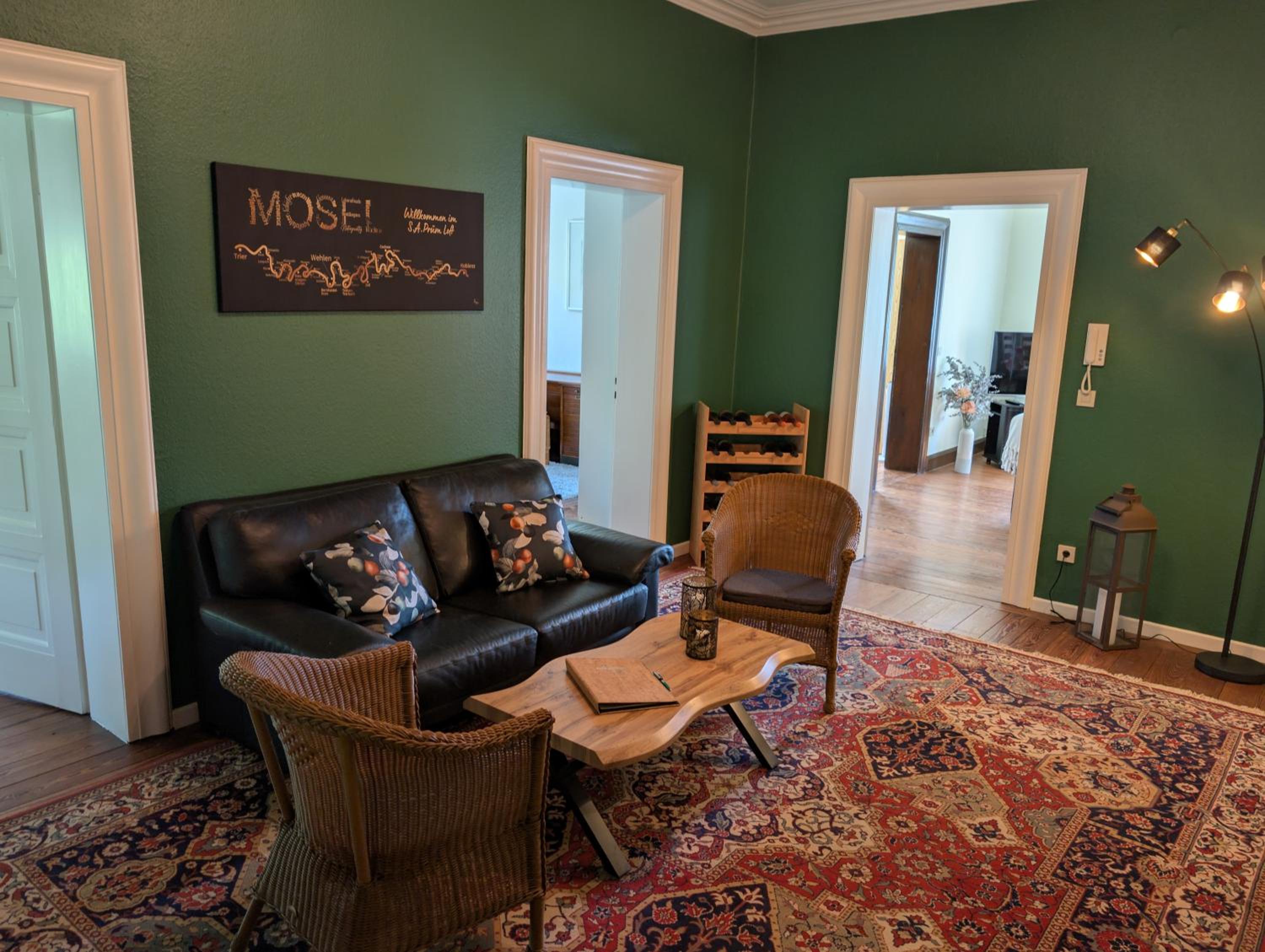 Three-Bedroom Loft Apartment photo 2