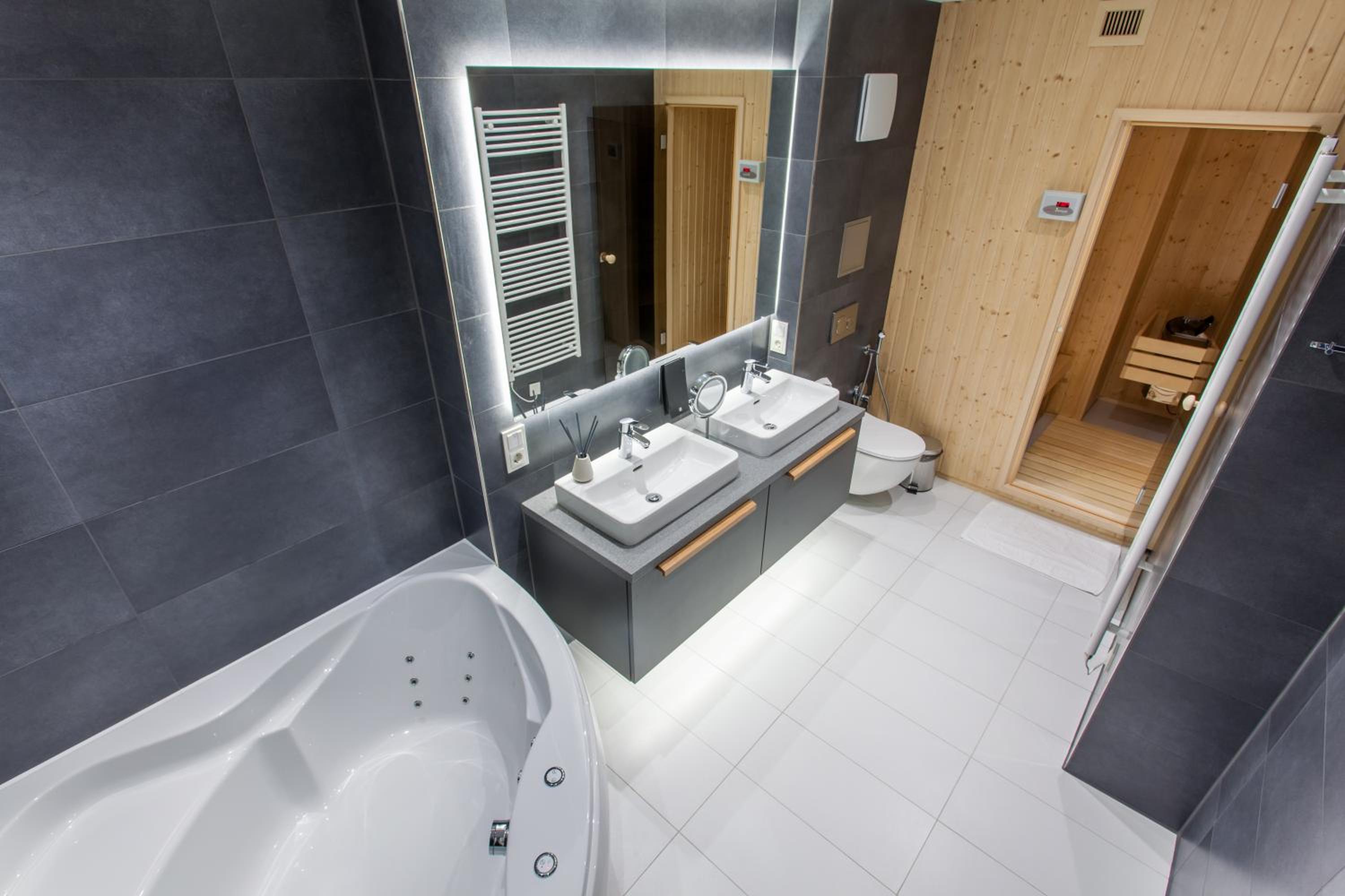 Apartment with Two-Bedroom and sauna and air conditioning photo 1