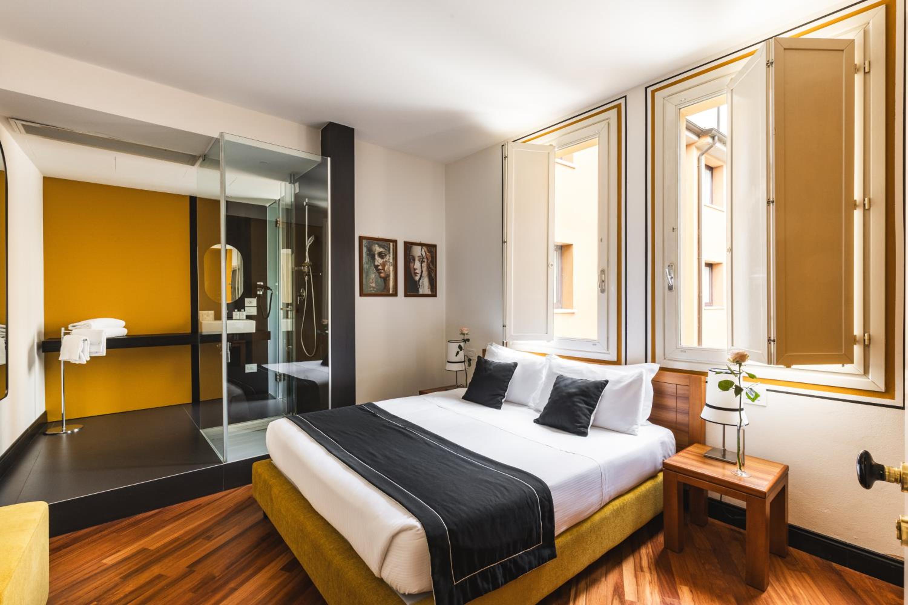 Classic Double or Twin Room - Photo 1