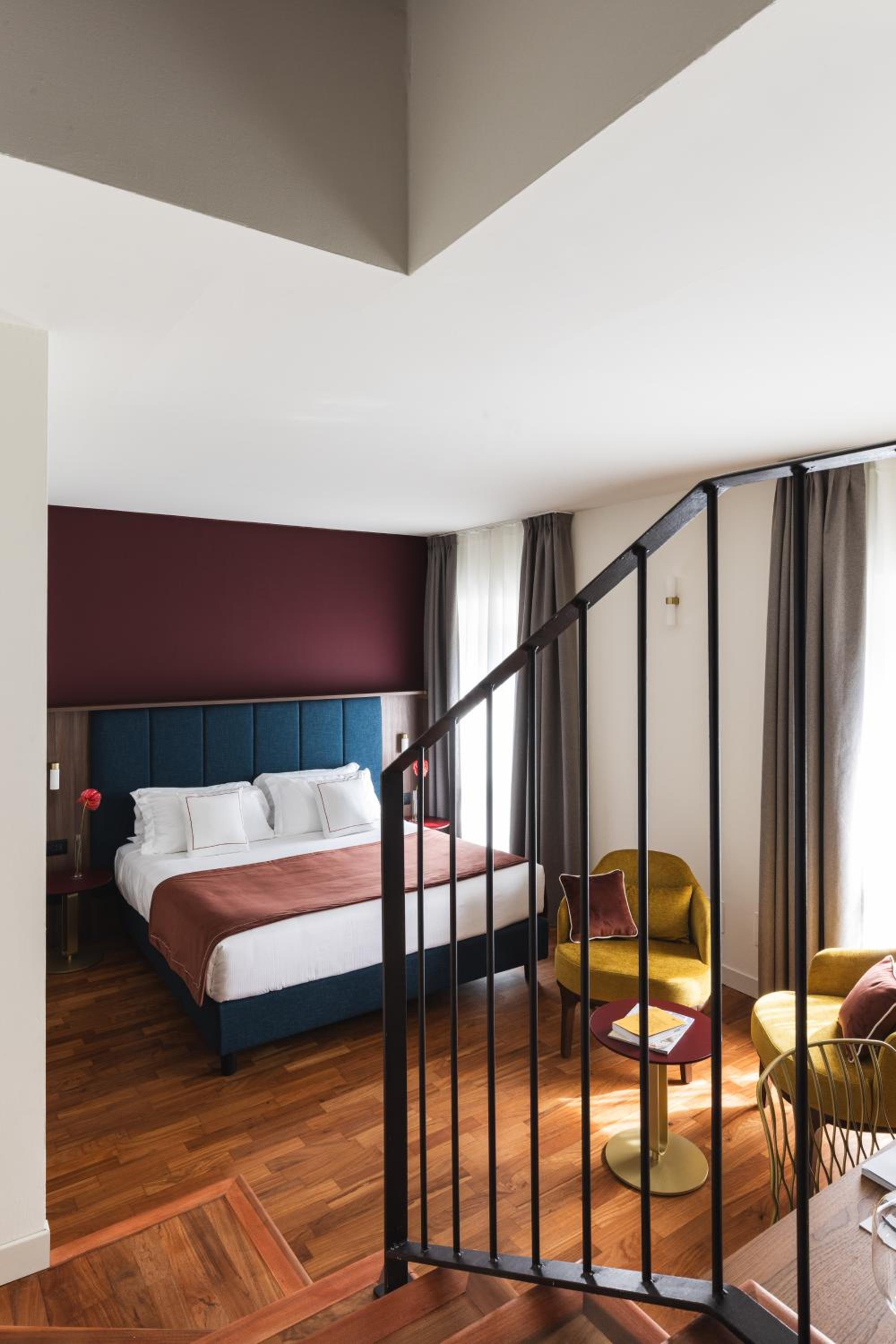 Deluxe Room - Photo 4