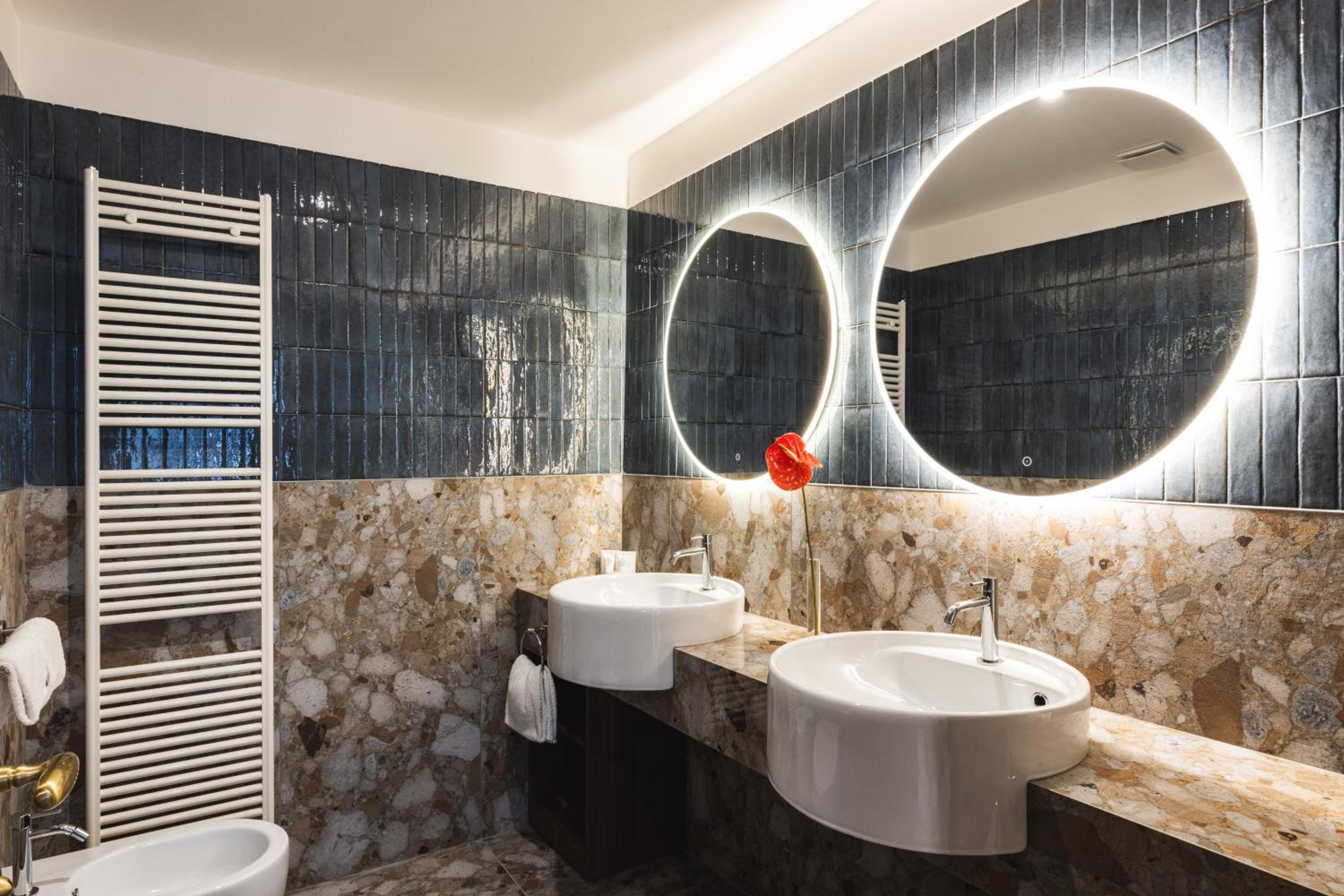 Junior Suite - Photo 1