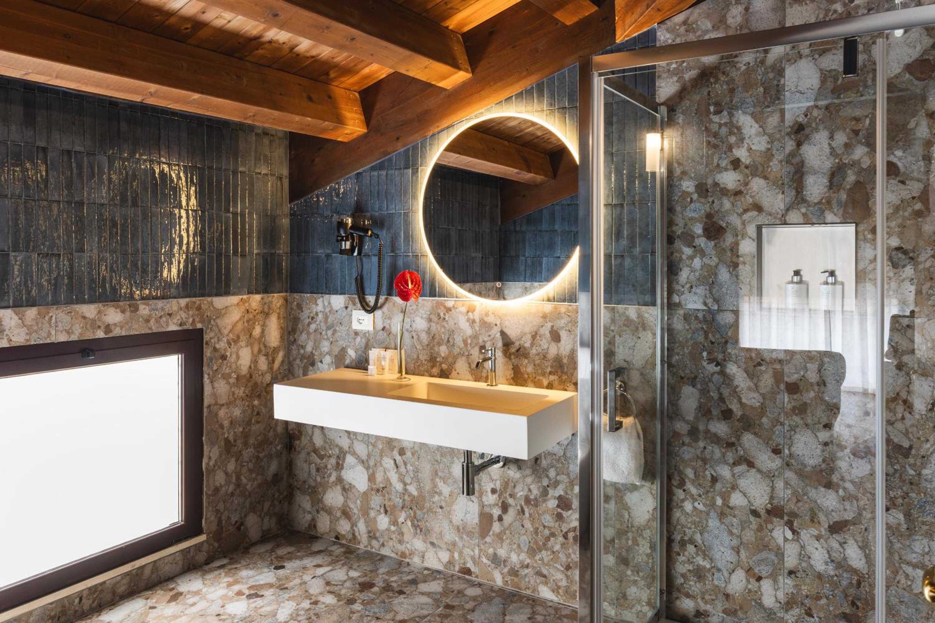Junior Suite - Photo 6