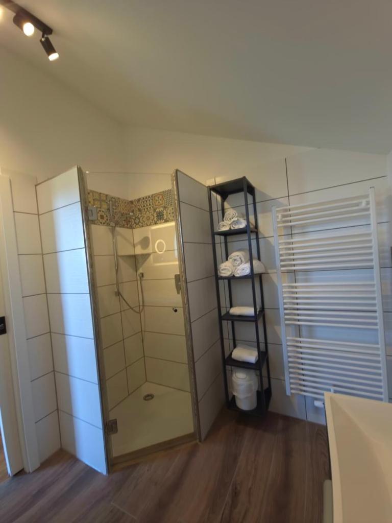 Two-Bedroom Apartment with Balcony photo 2