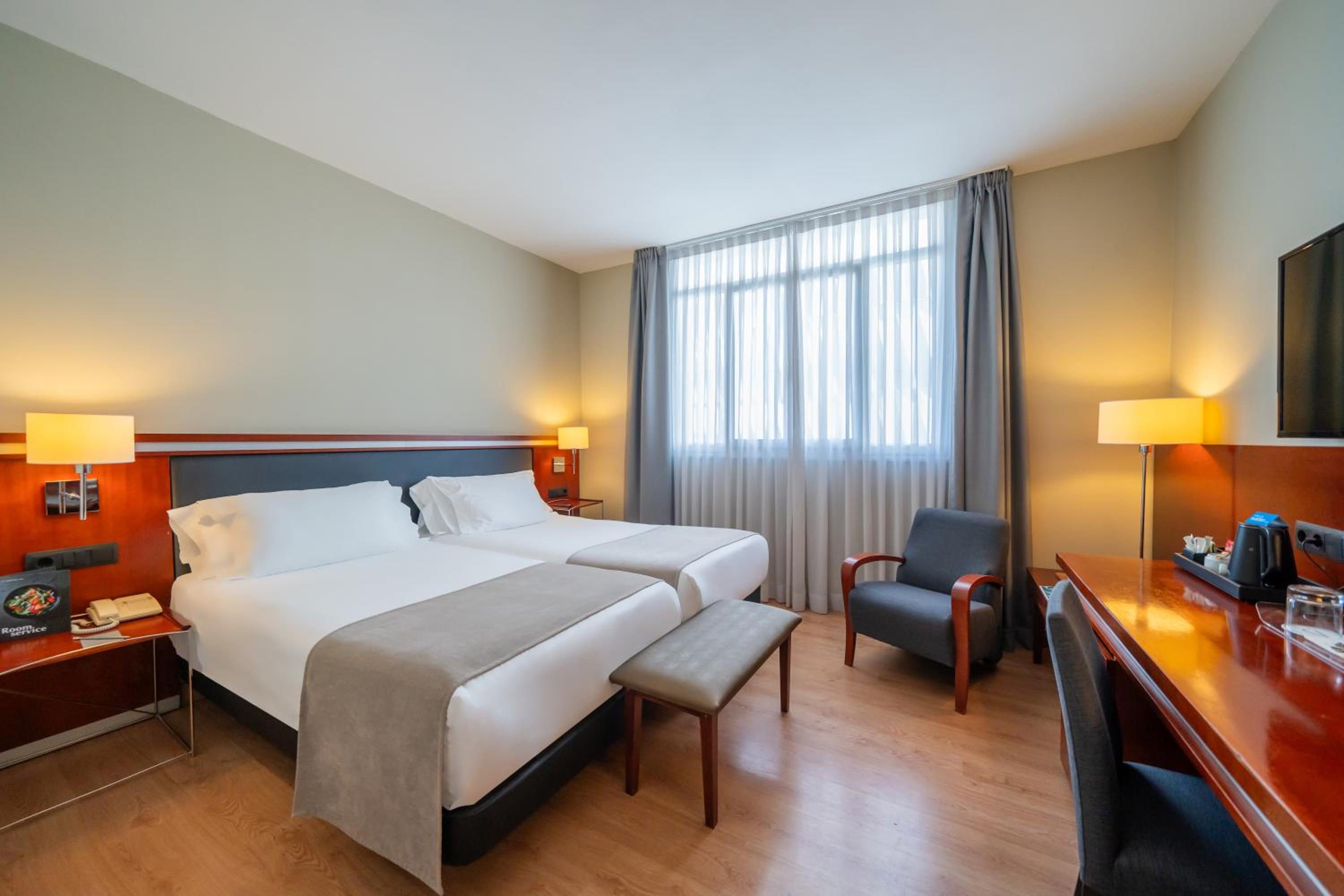 Double or Twin Room - Photo 2