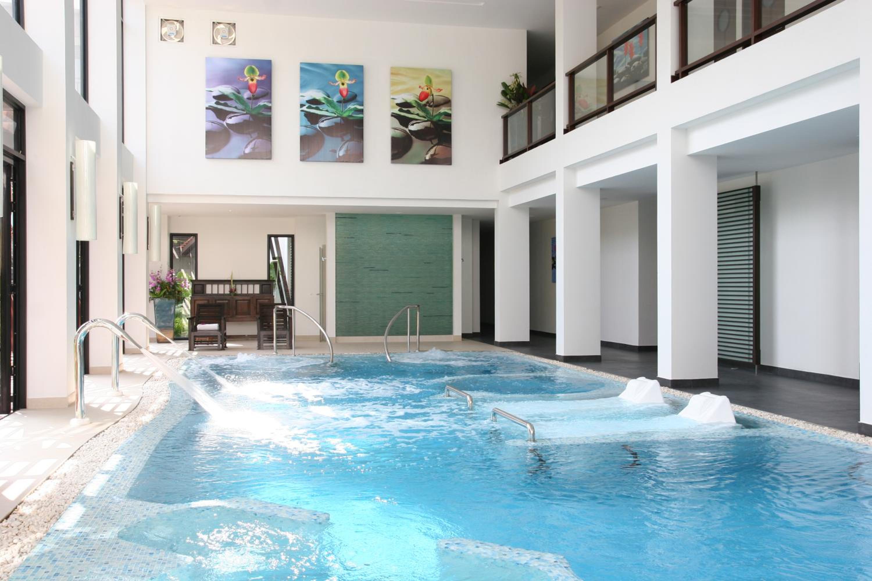 Deluxe Room + Hydrotherapy Pool 1 hrs - Photo 9