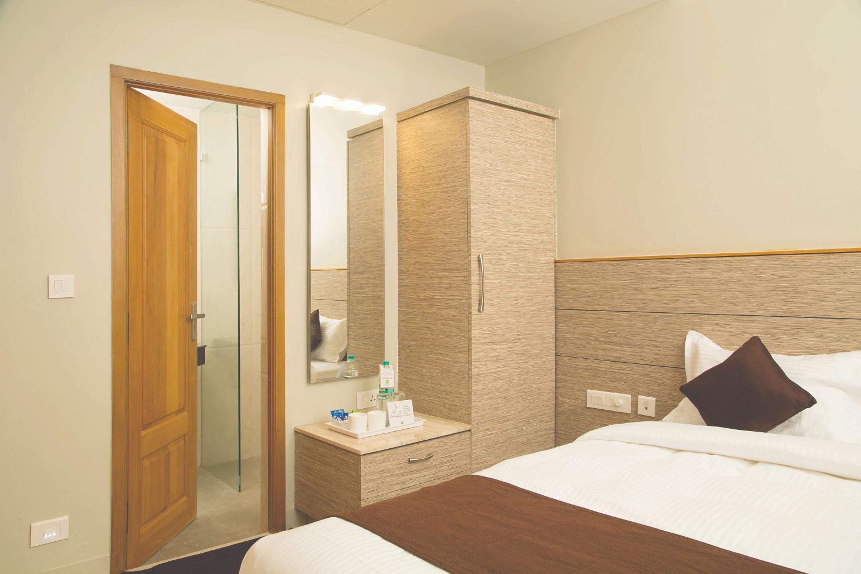 Standard Double Room photo 3