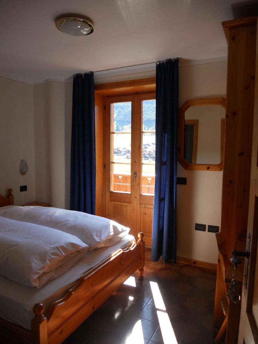 Single Room with Balcony