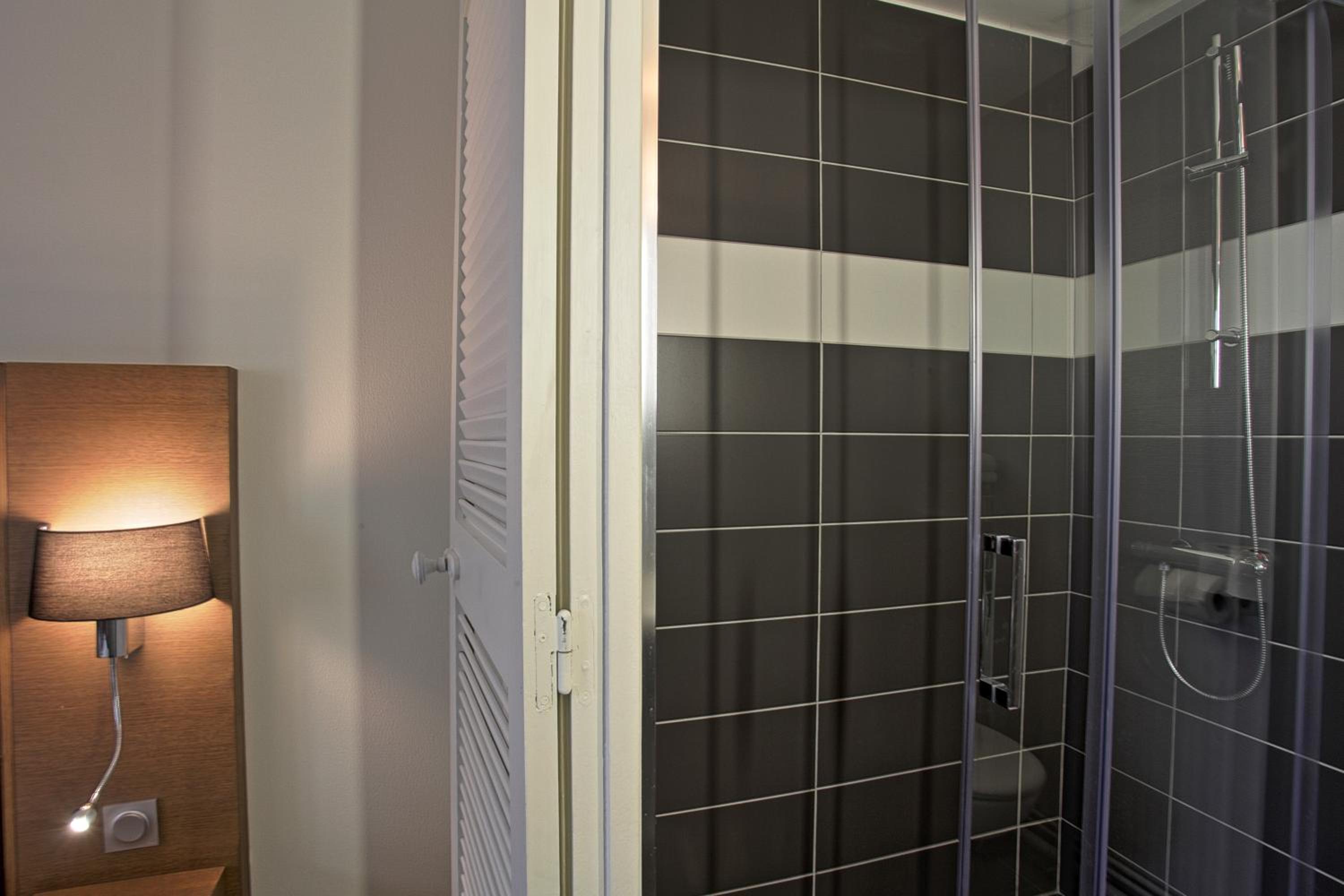Superior Room - Photo 5