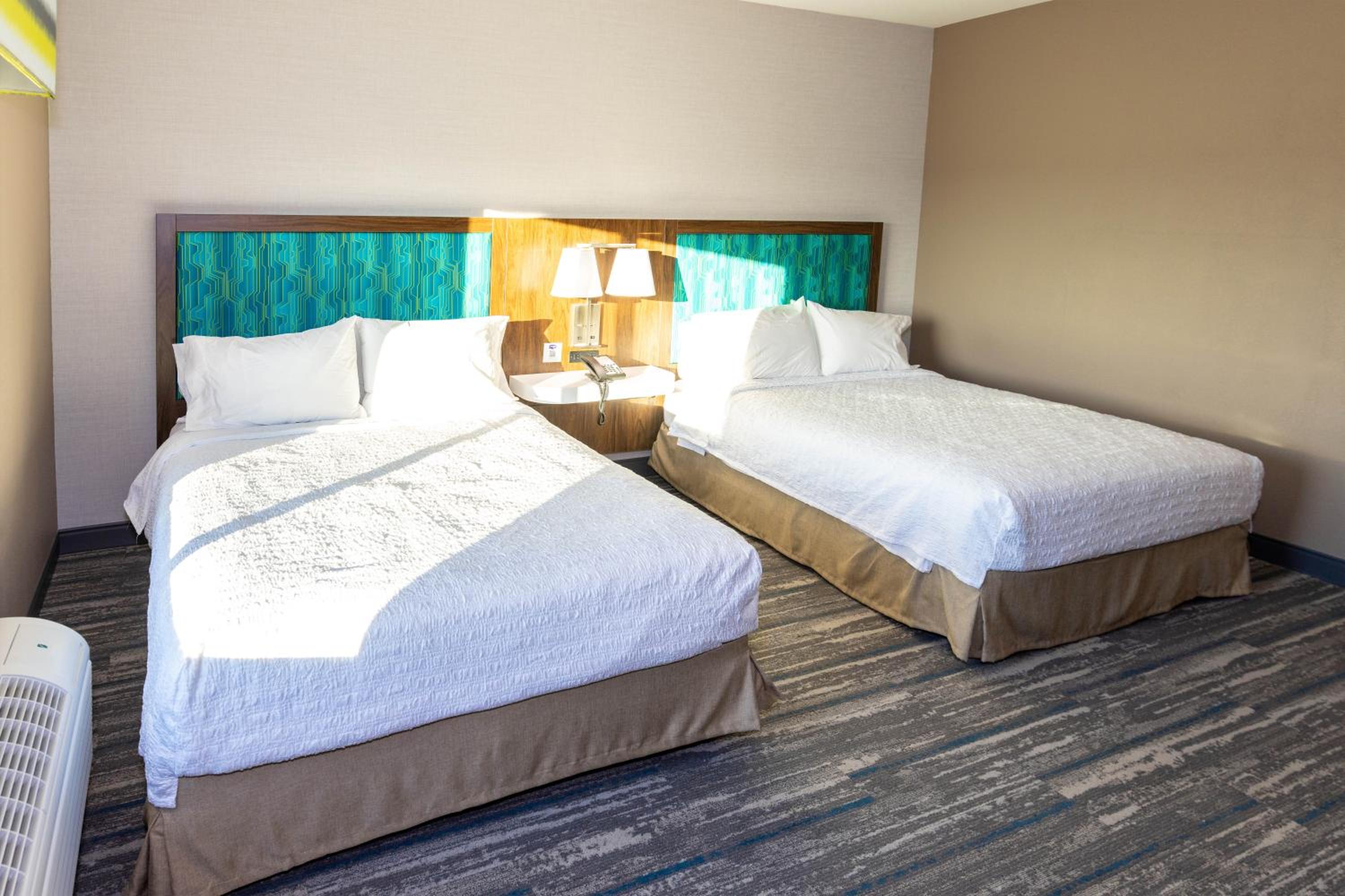 Queen Room with Two Queen Beds - Photo 1