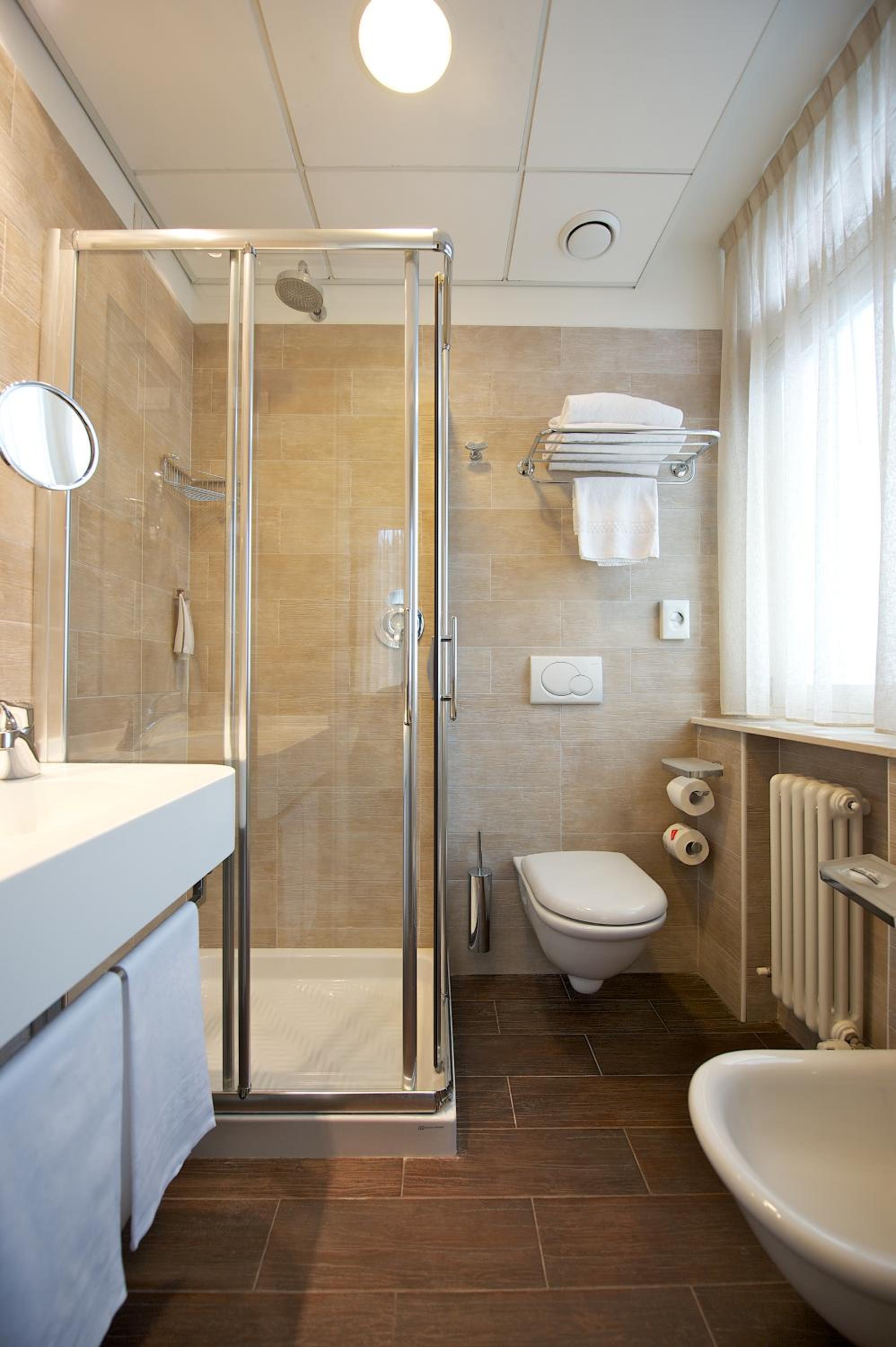 Standard Double Room - Photo 6