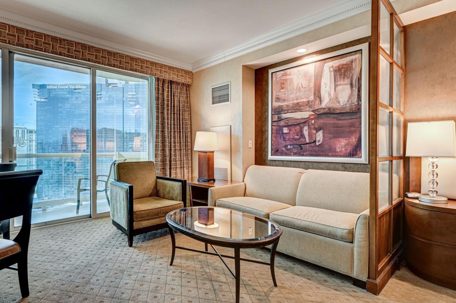 Suite with Pool View photo 3
