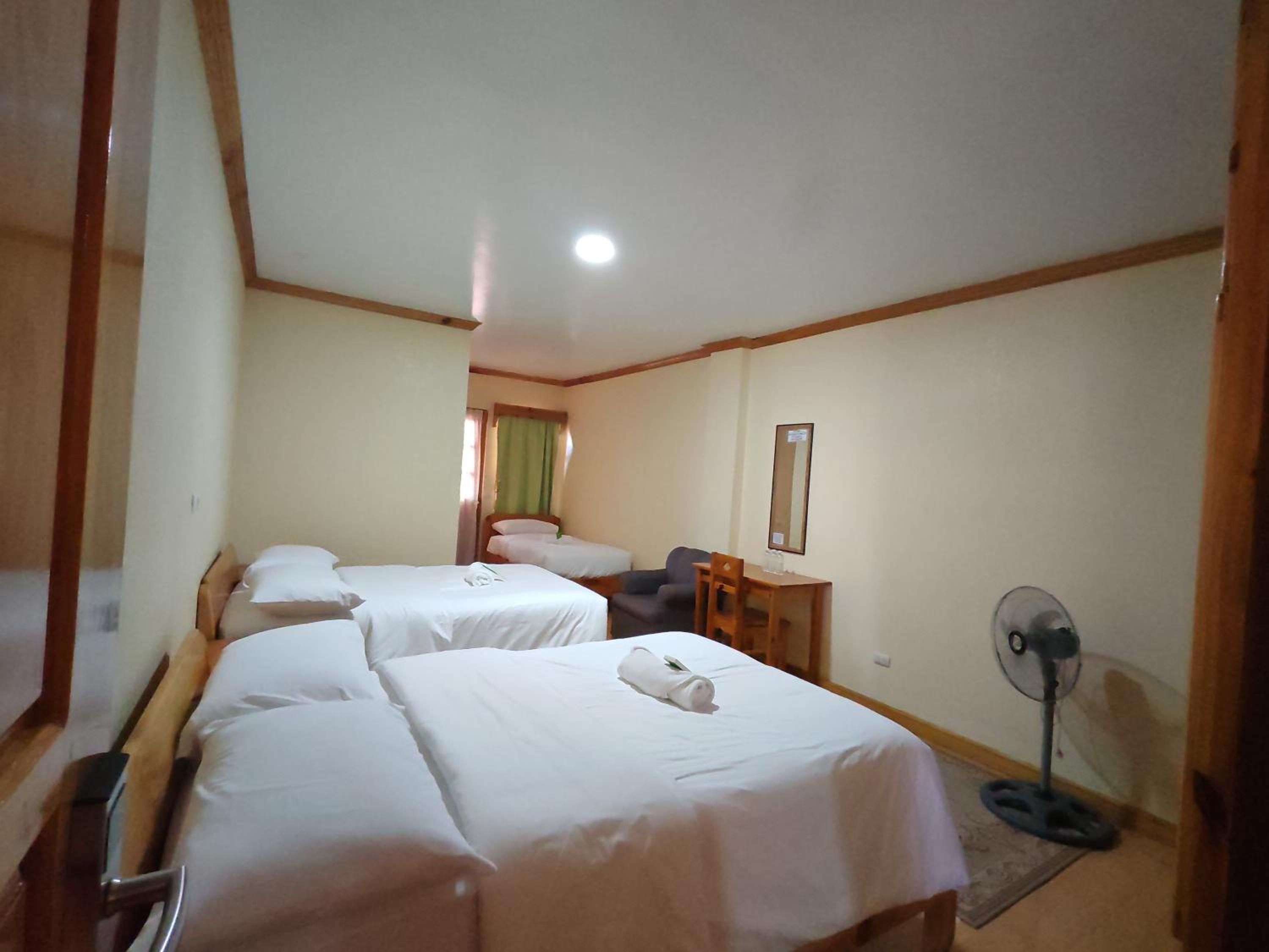 Triple Room photo 3