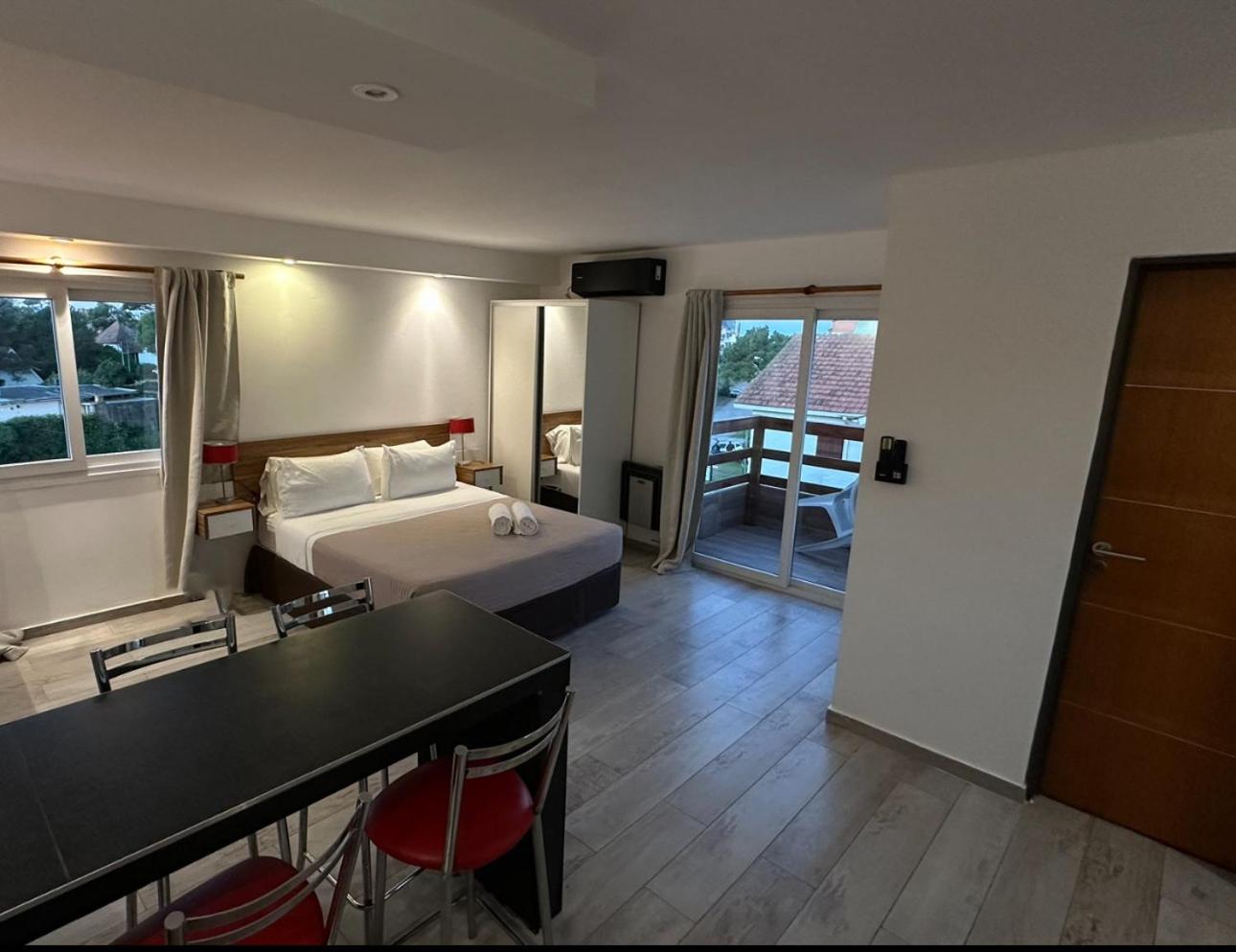 Superior Apartment with Balcony