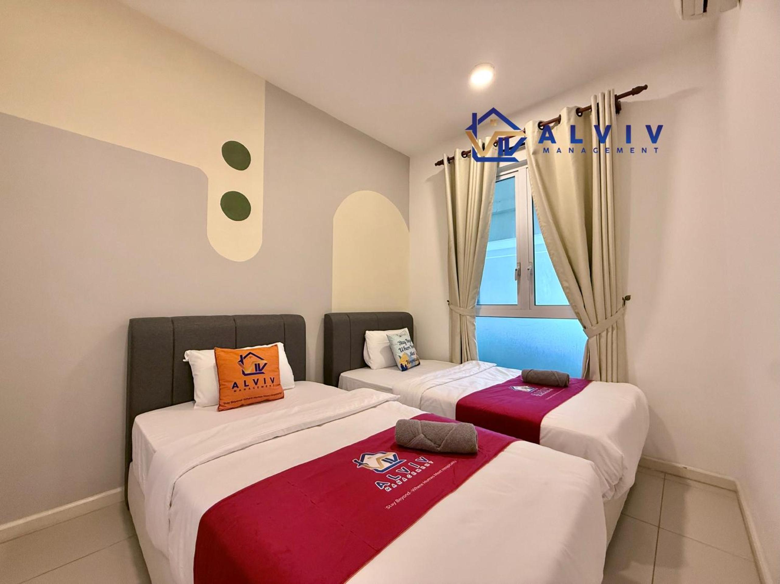Three-Bedroom Premium Apartment with Balcony - Photo 6