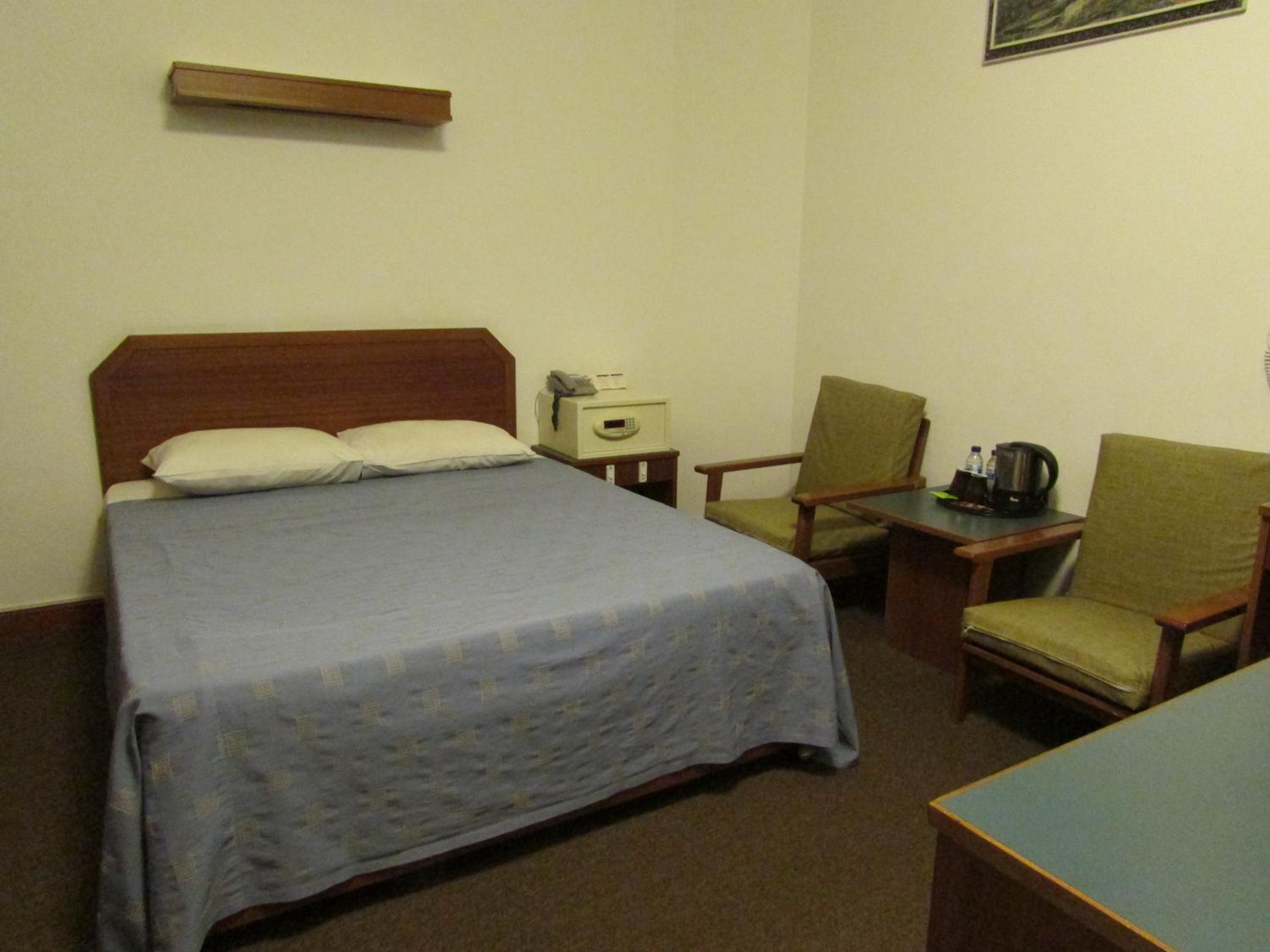 Standard Double or Twin Room photo 1