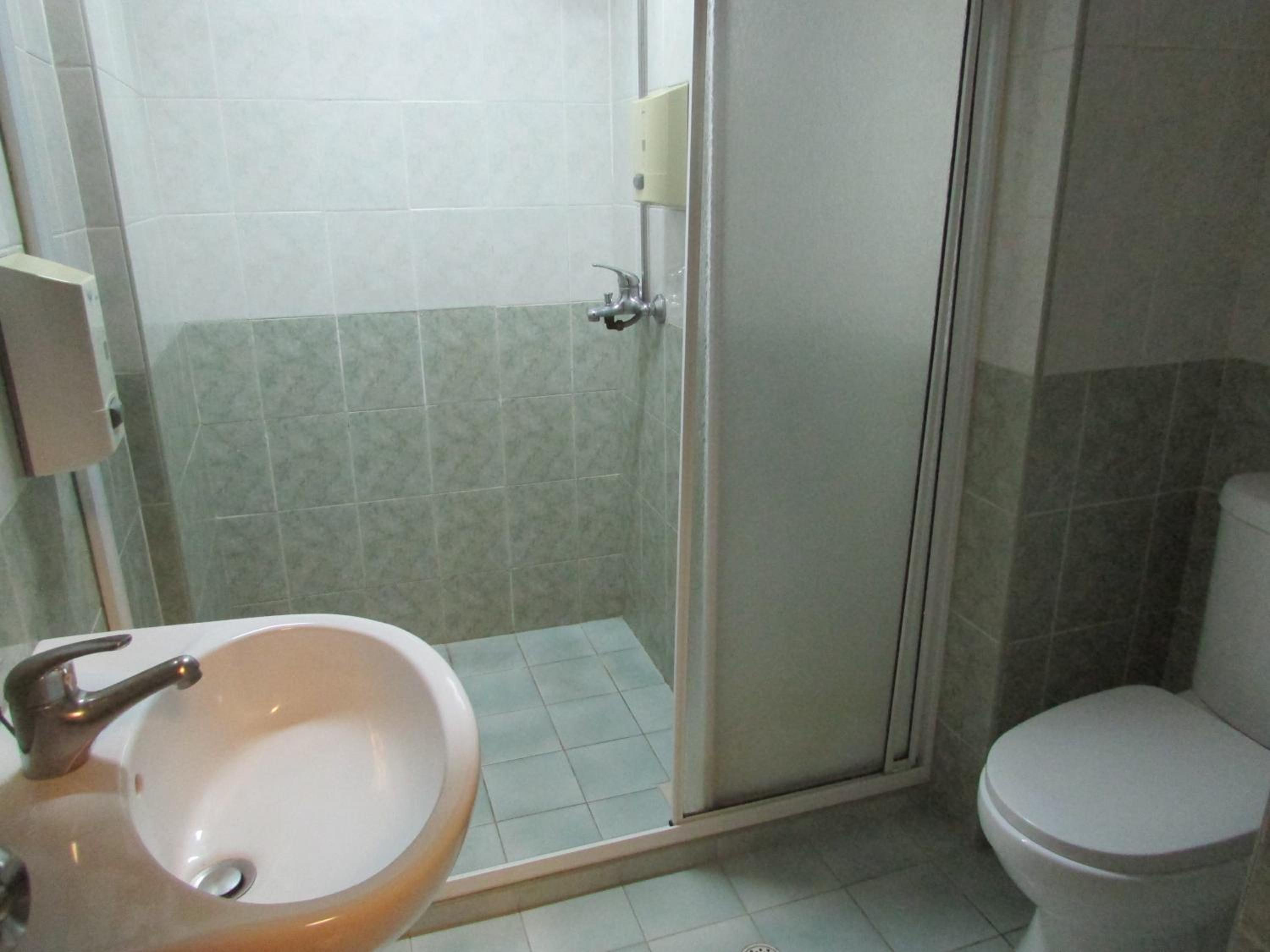 Standard Double or Twin Room photo 3