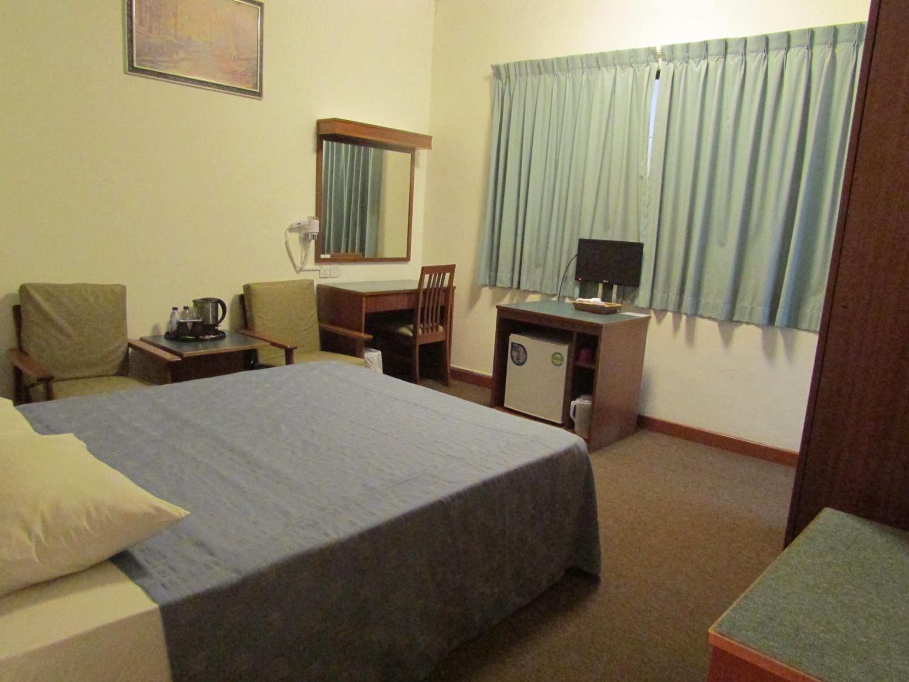 Standard Double or Twin Room photo 2