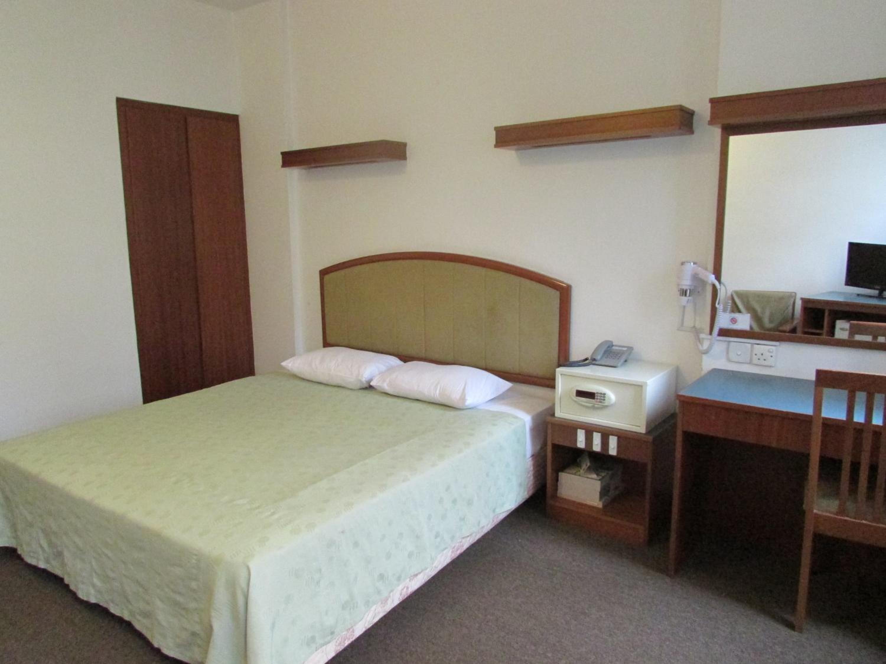 Superior Double or Twin Room photo 3