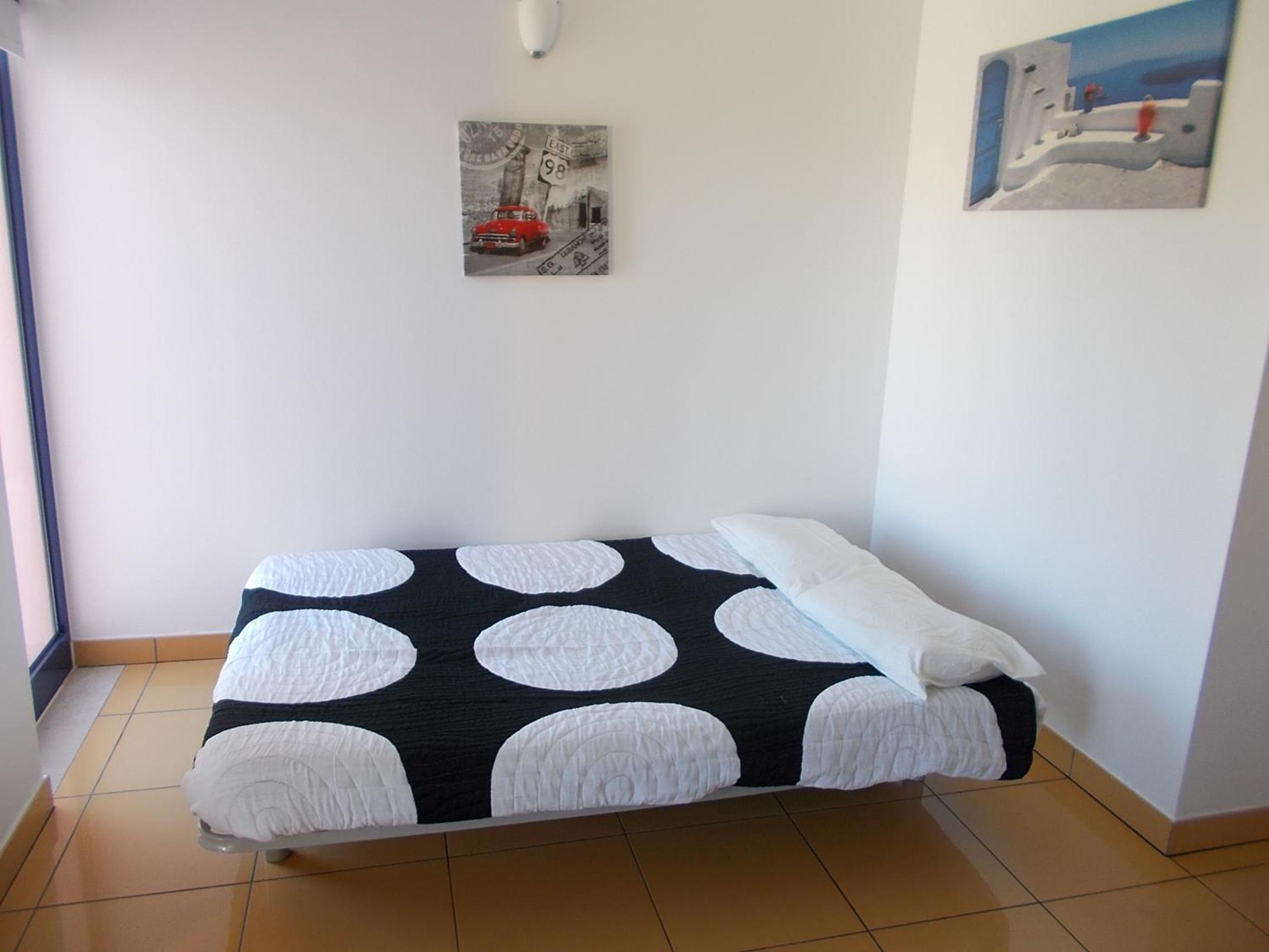 Apartment mit Swimmingpool