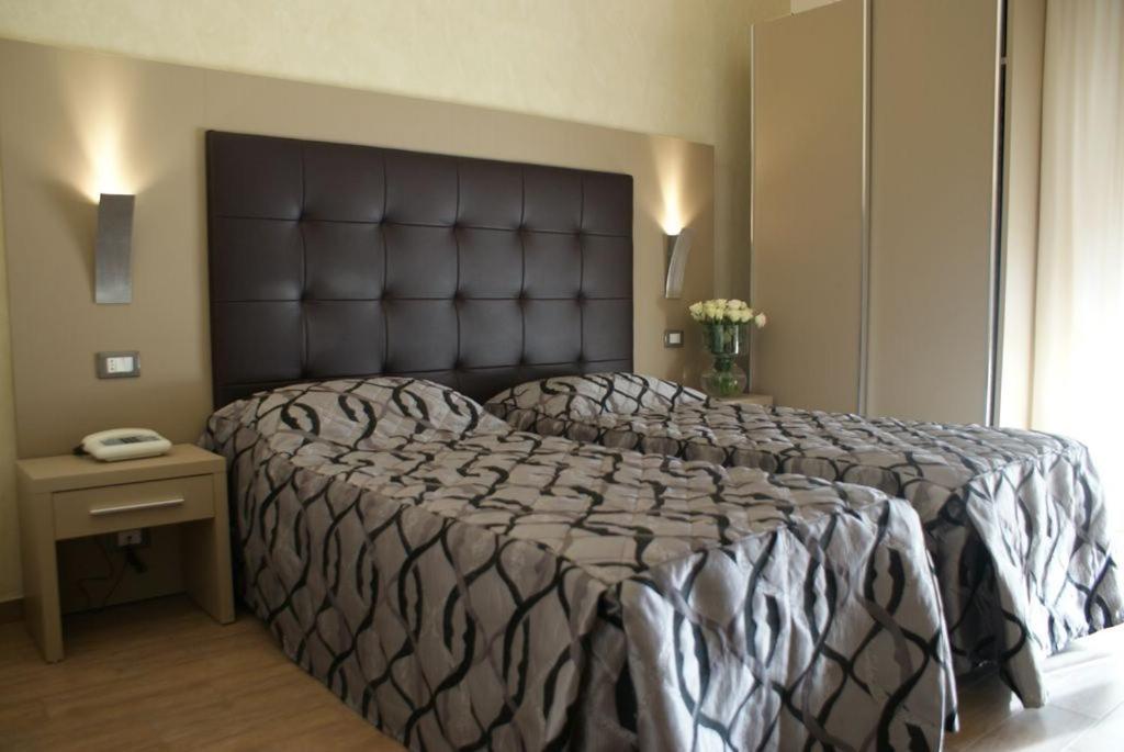 Double or Twin Room photo 2
