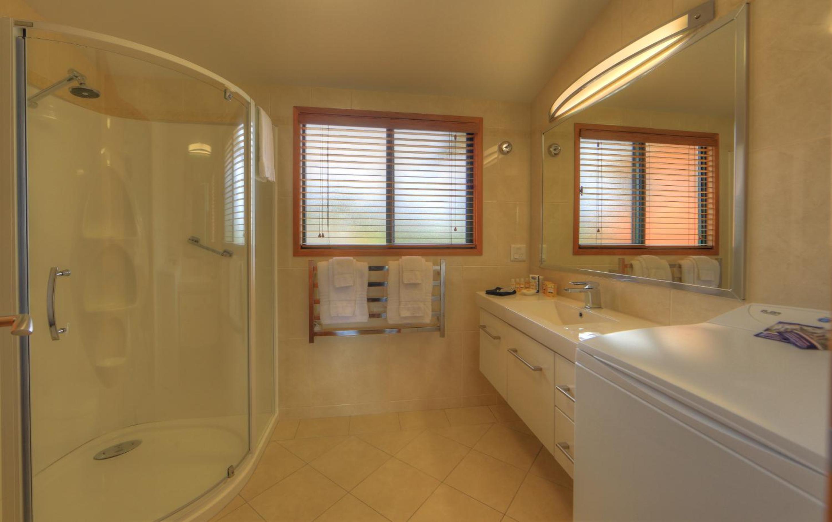 Luxury One-Bedroom Apartment