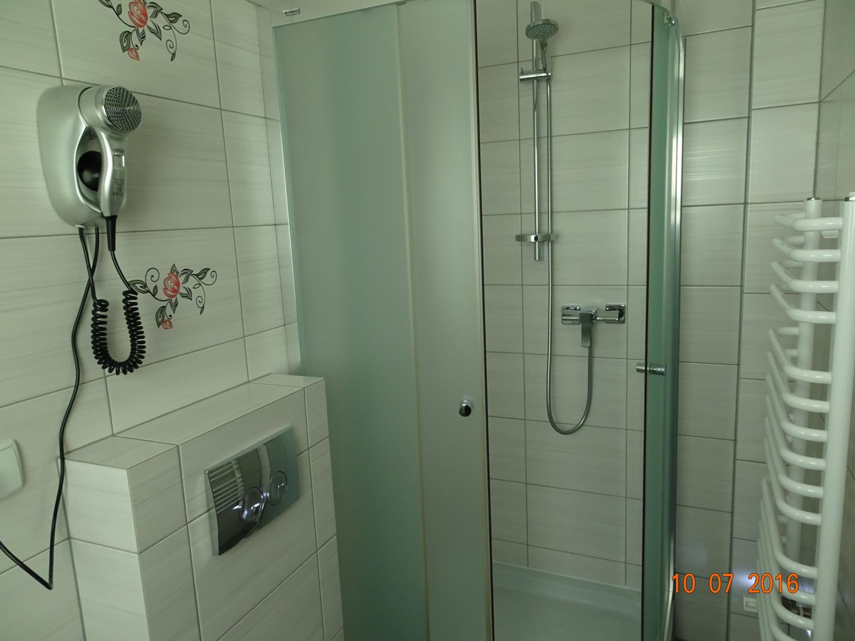 Small Double Room photo 2