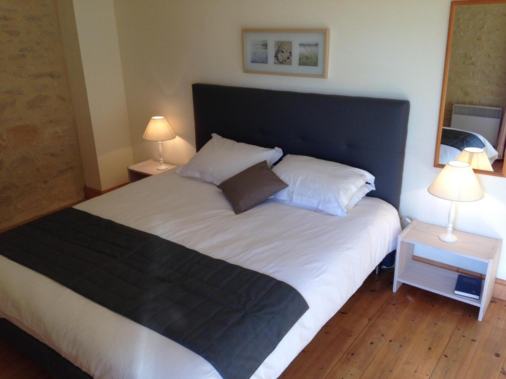 Three-Bedroom House photo 3