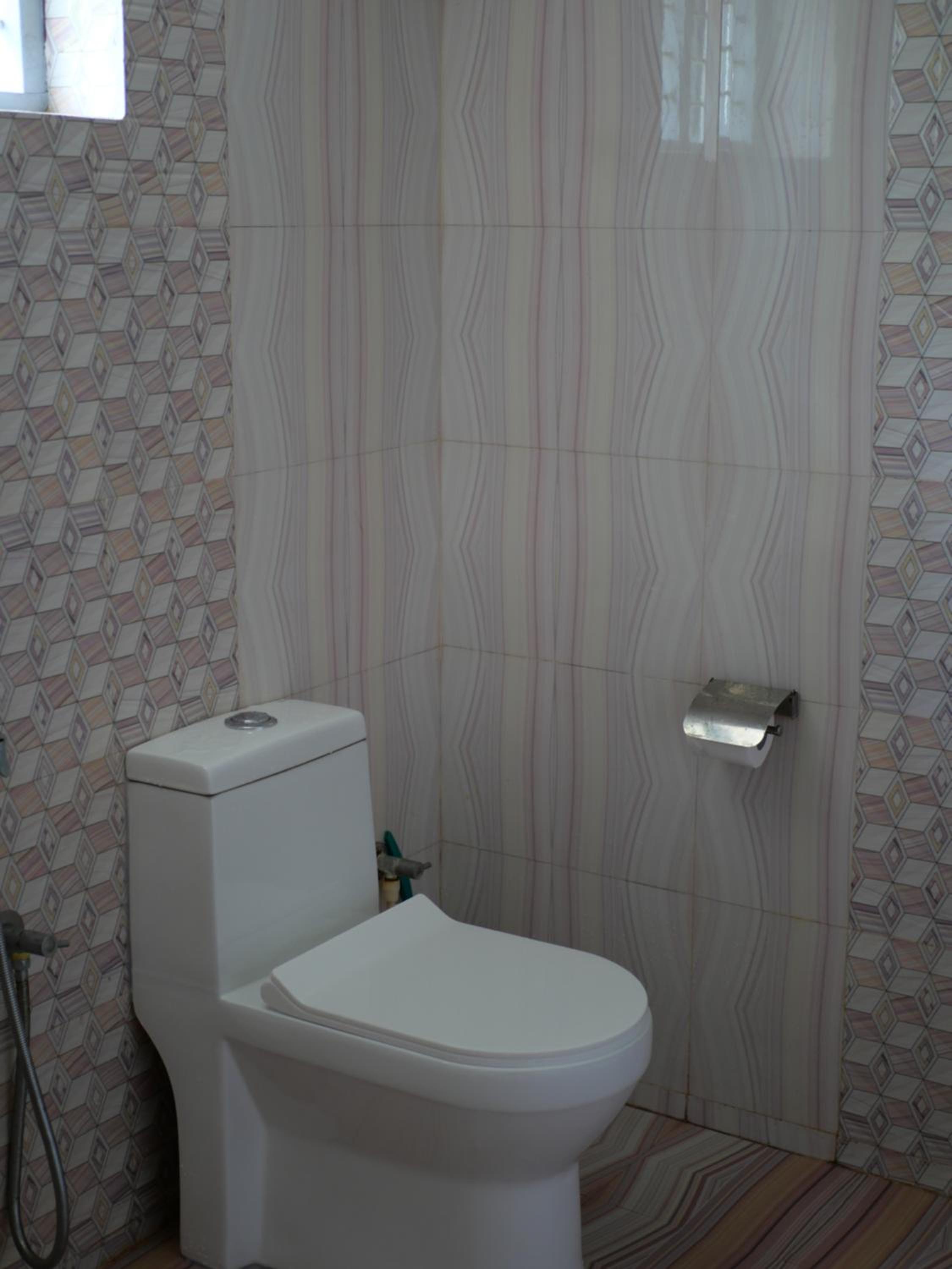 Double or Twin Room with Private Bathroom