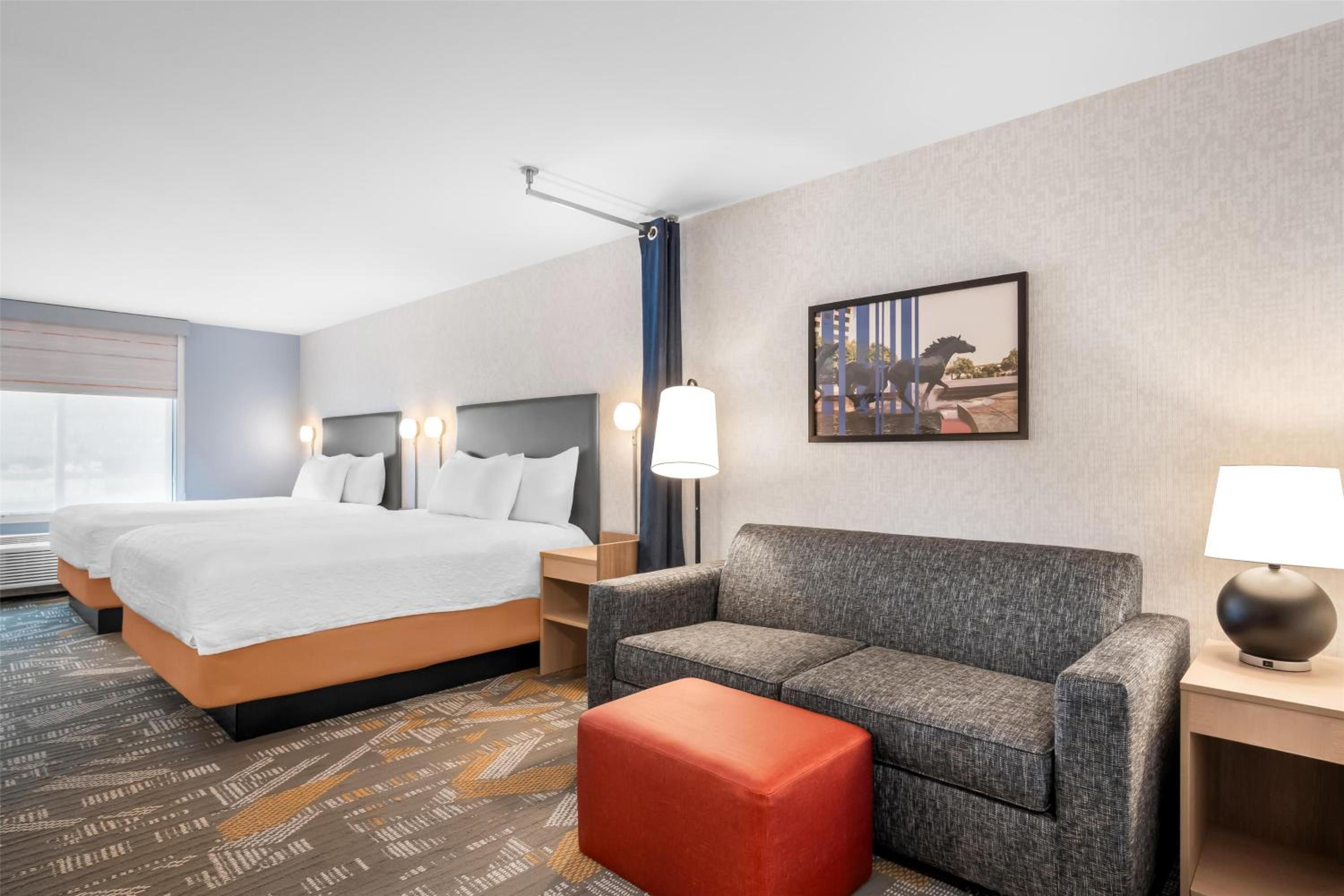 Queen Studio Suite - Mobility/Hearing Accessible