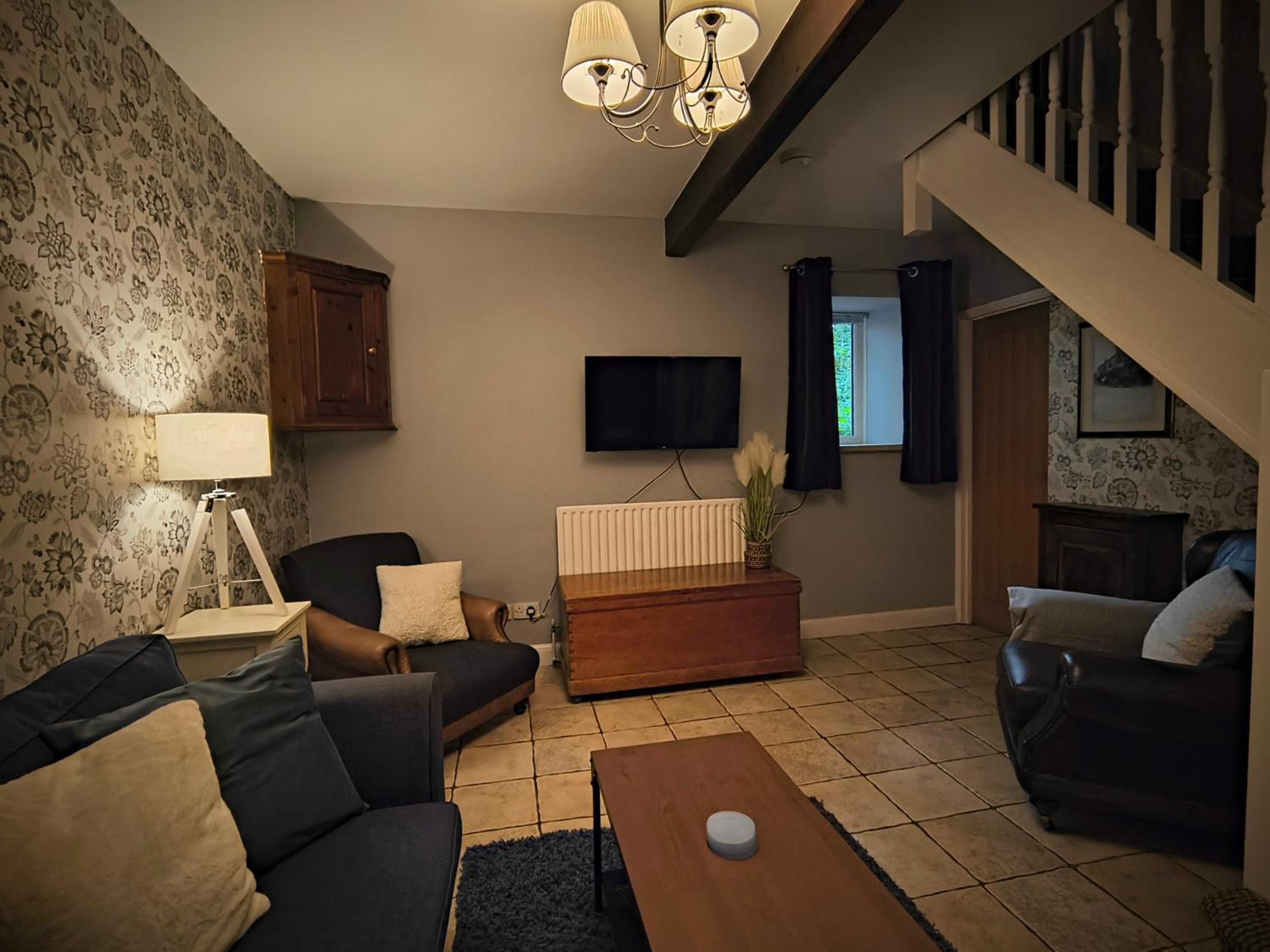 Two-Bedroom House photo 2