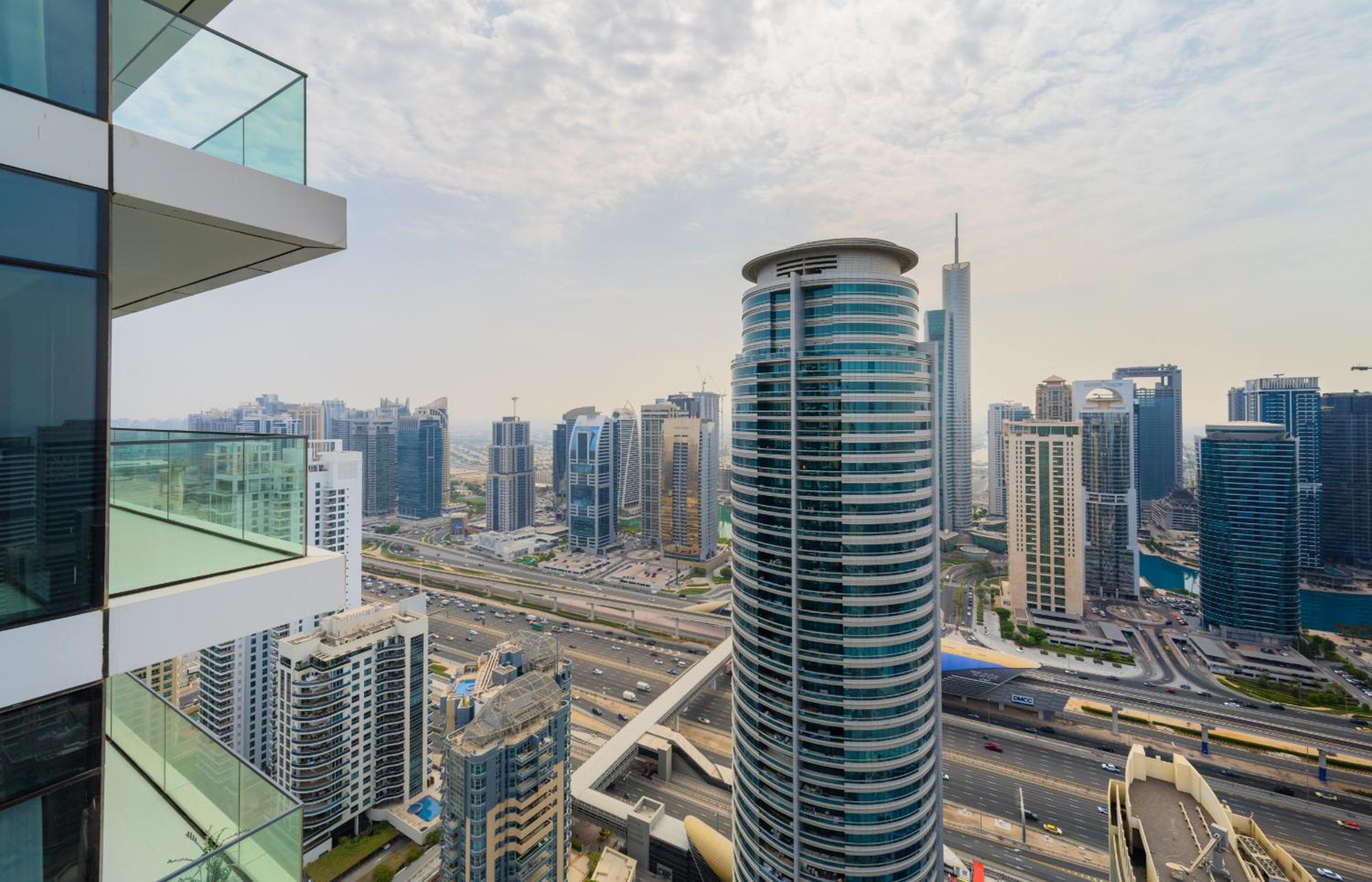 Two-Bedroom Deluxe Apartment with Harbor View photo 3
