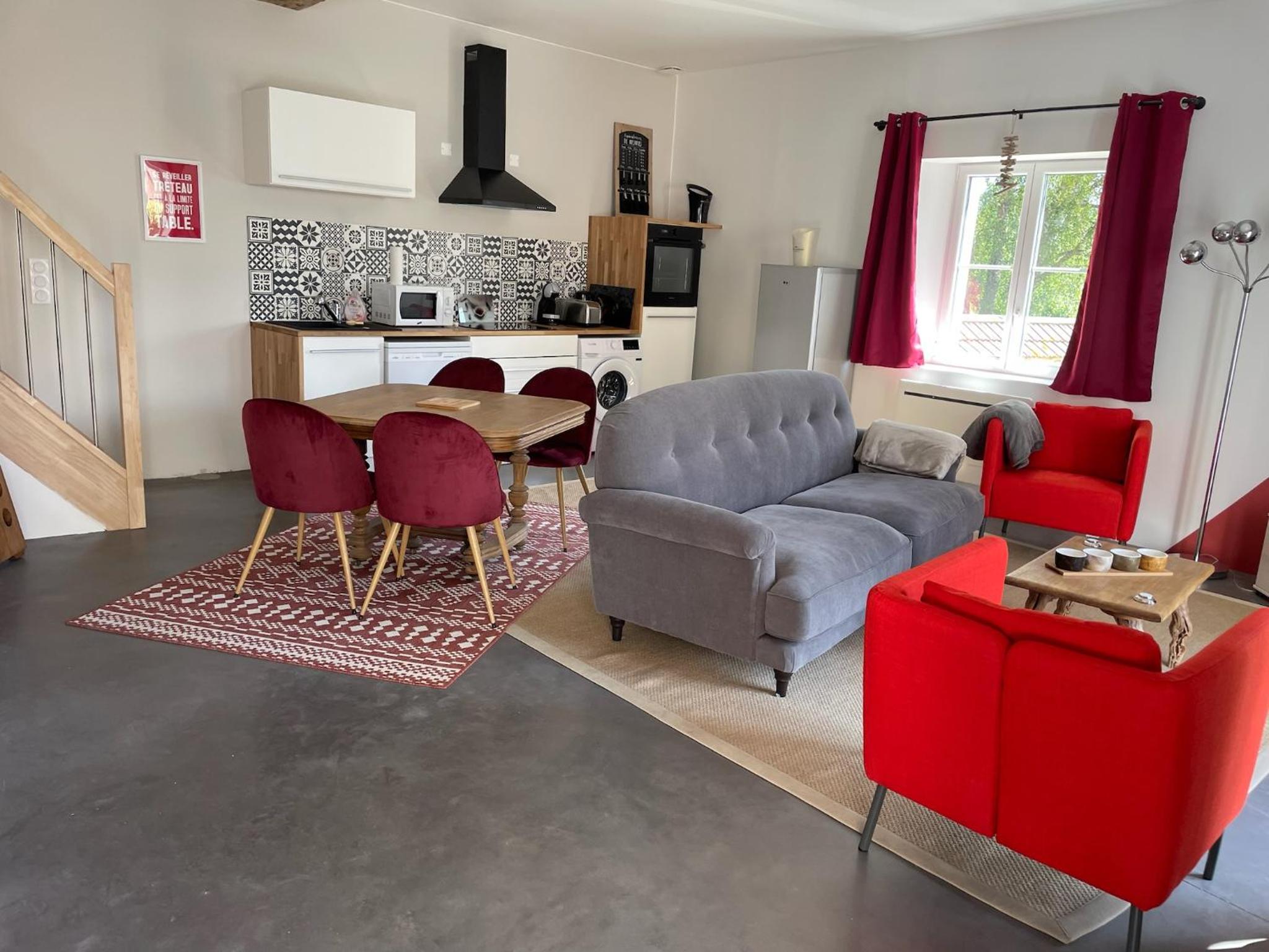Two-Bedroom House photo 3