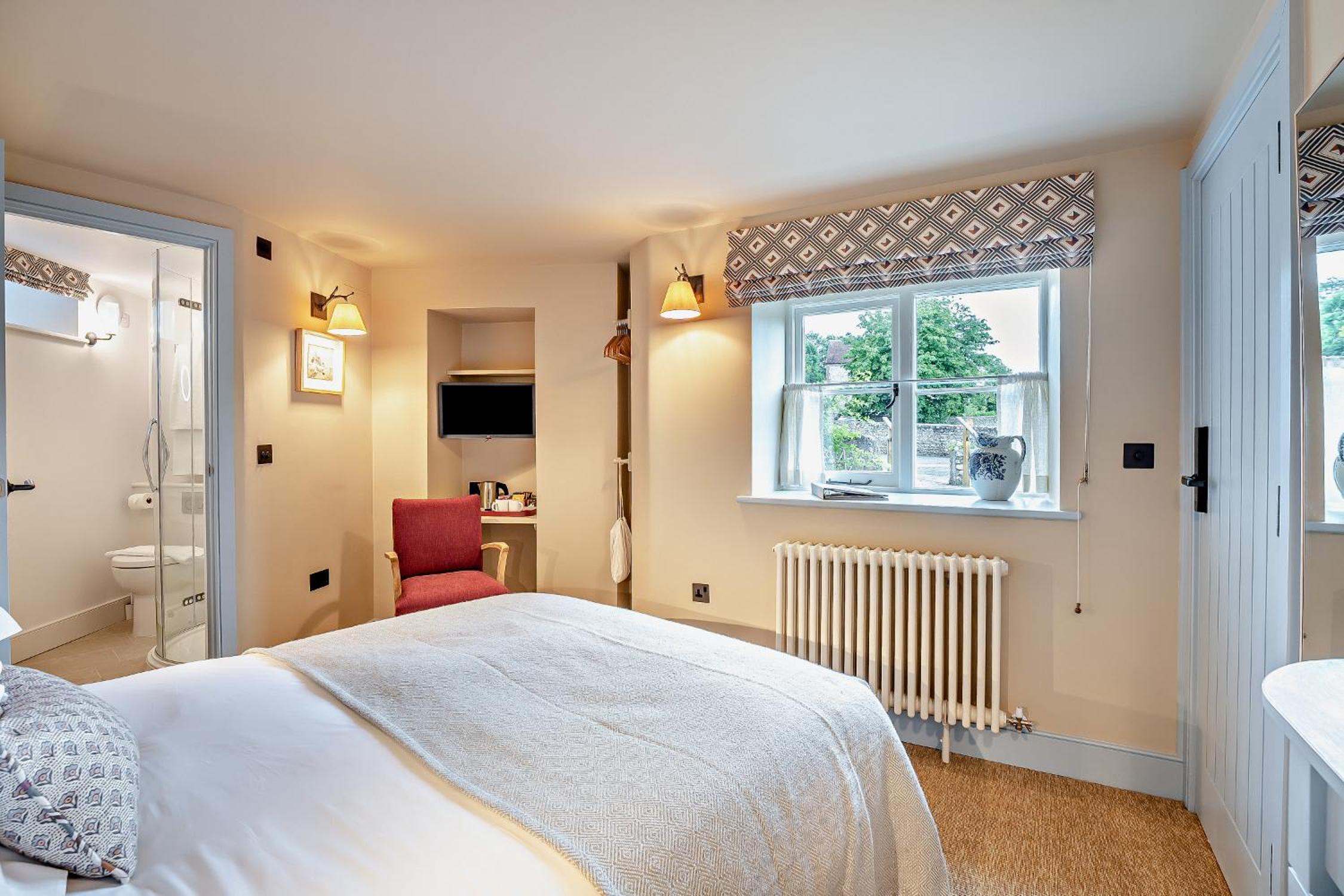 Double Room with Private Bathroom photo 3