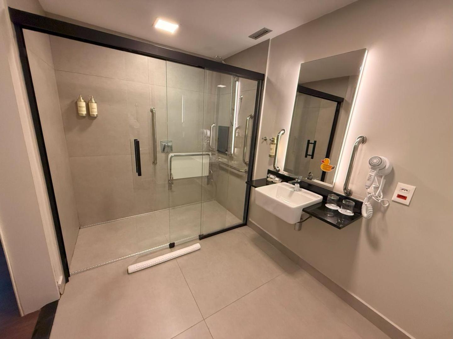 Twin Room - Disability Access