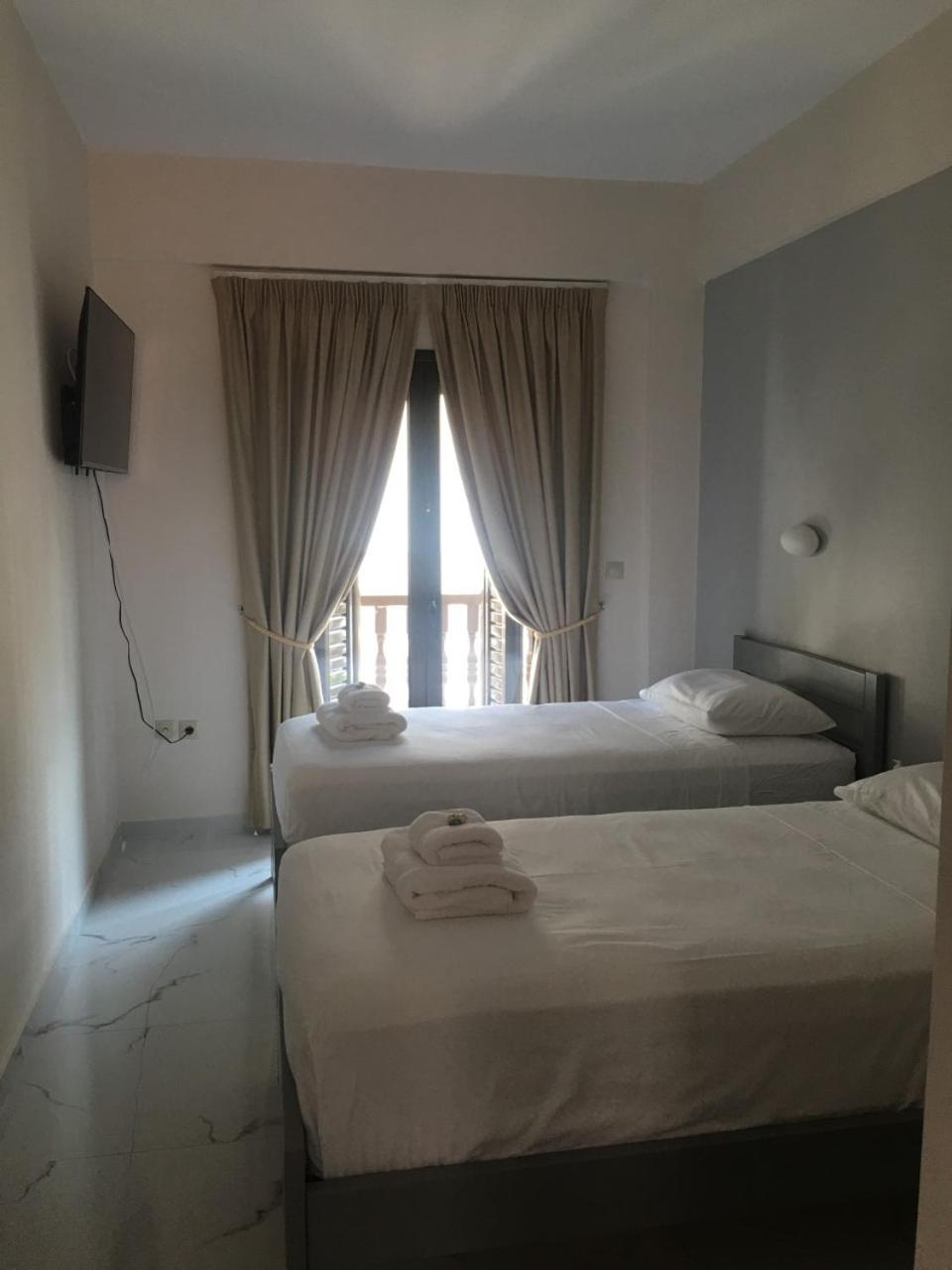 Economy Twin Room