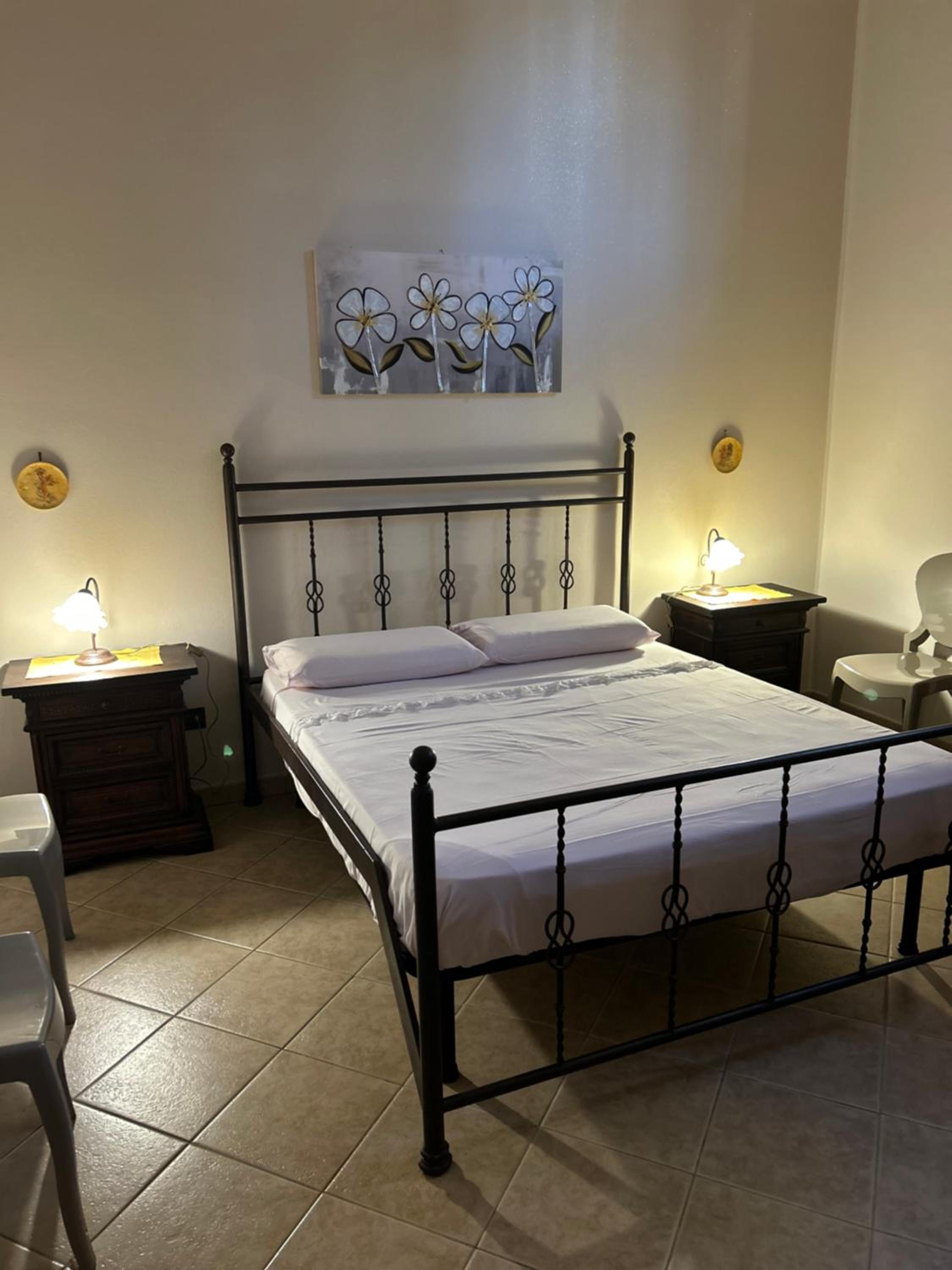 Two-Bedroom House photo 3