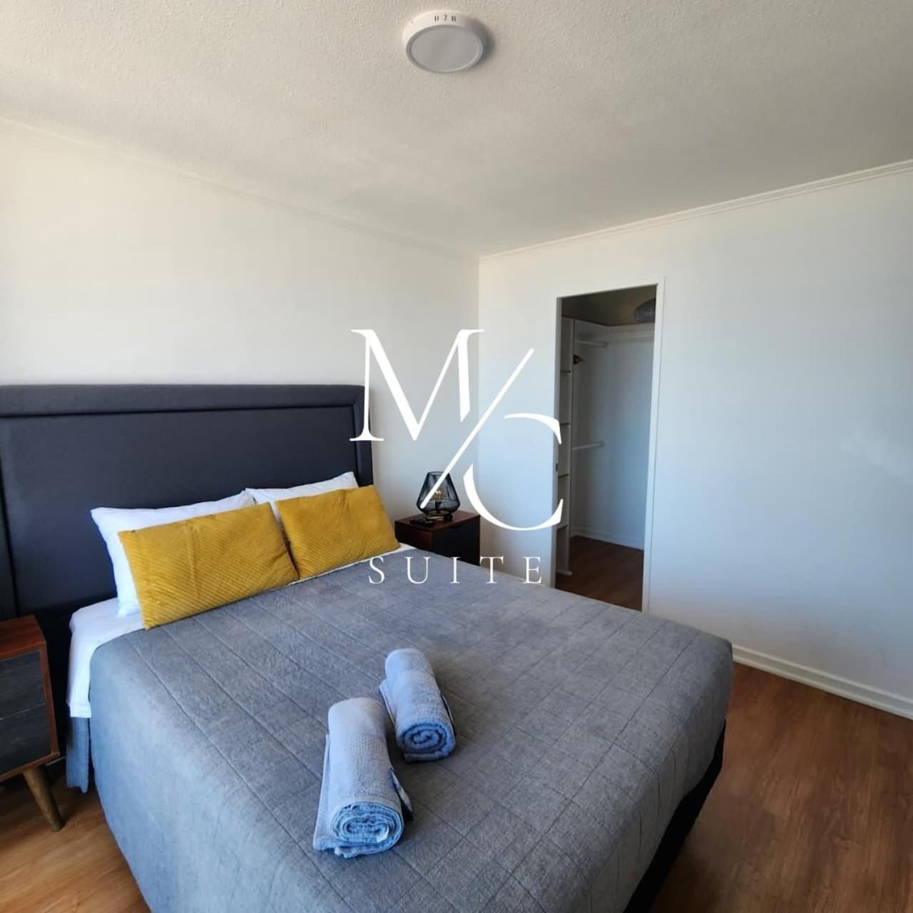 Three-Bedroom Apartment with Ocean View