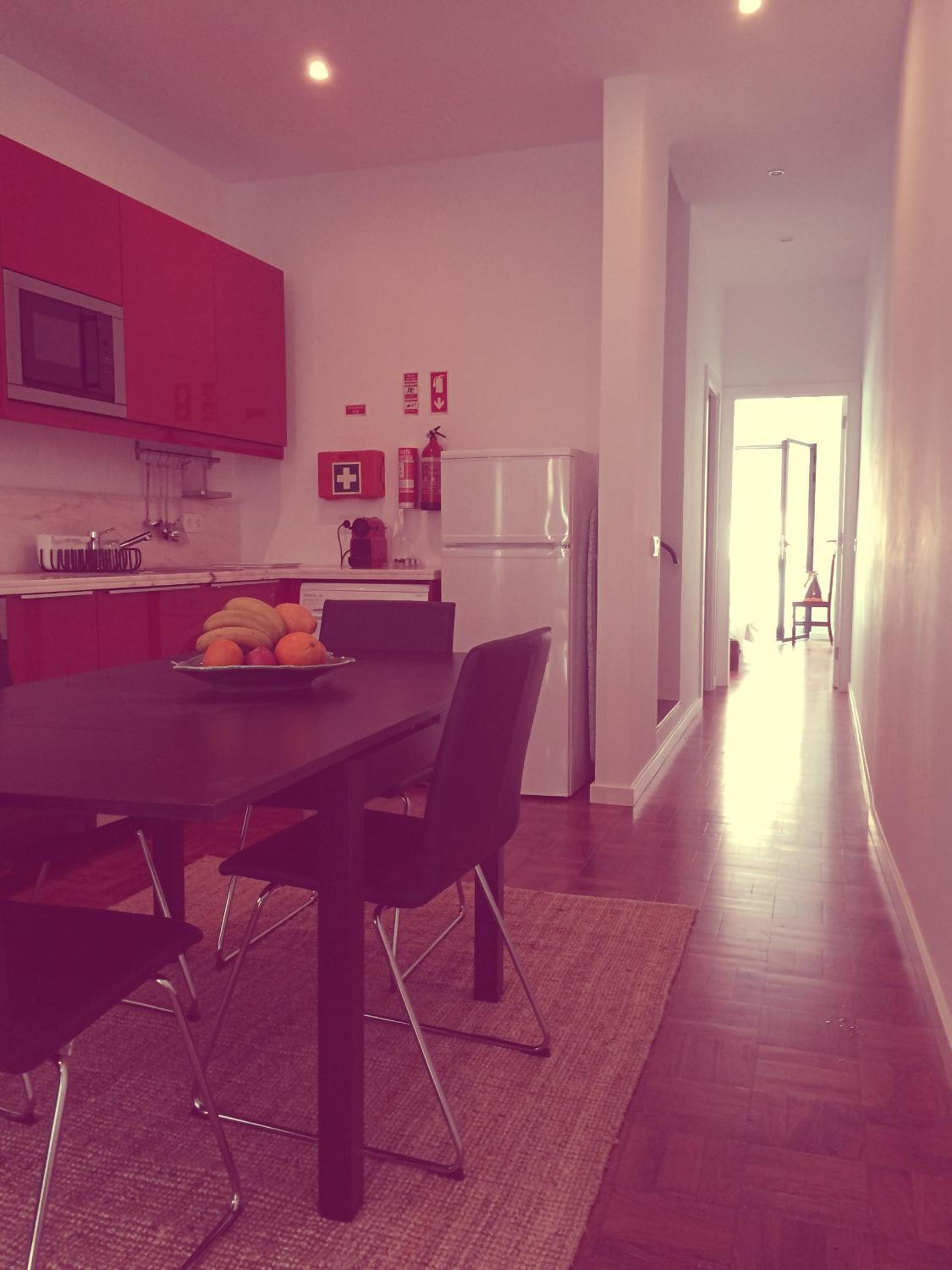 Four-Bedroom House - Photo 8