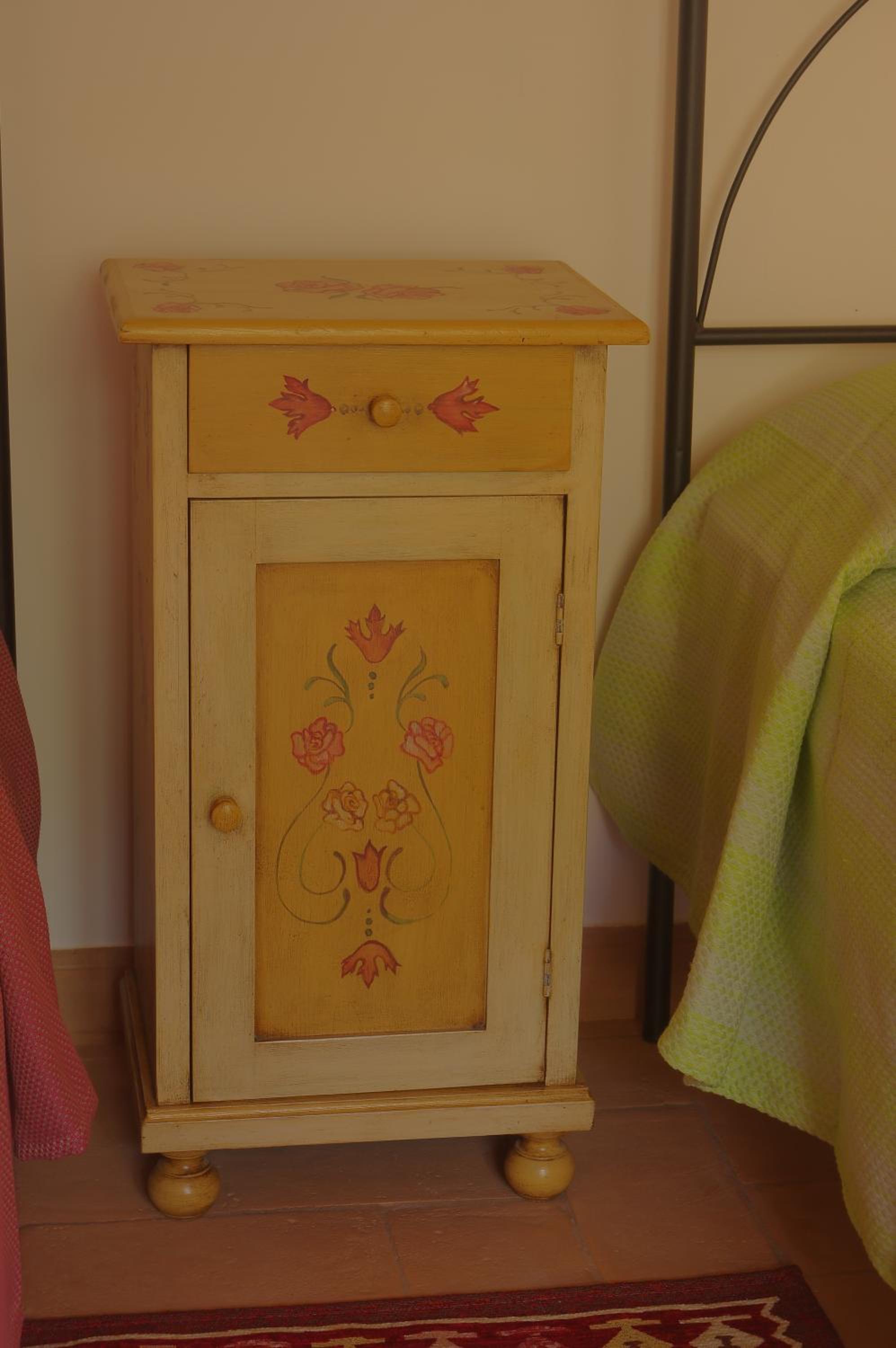 Two-Bedroom House - Photo 11