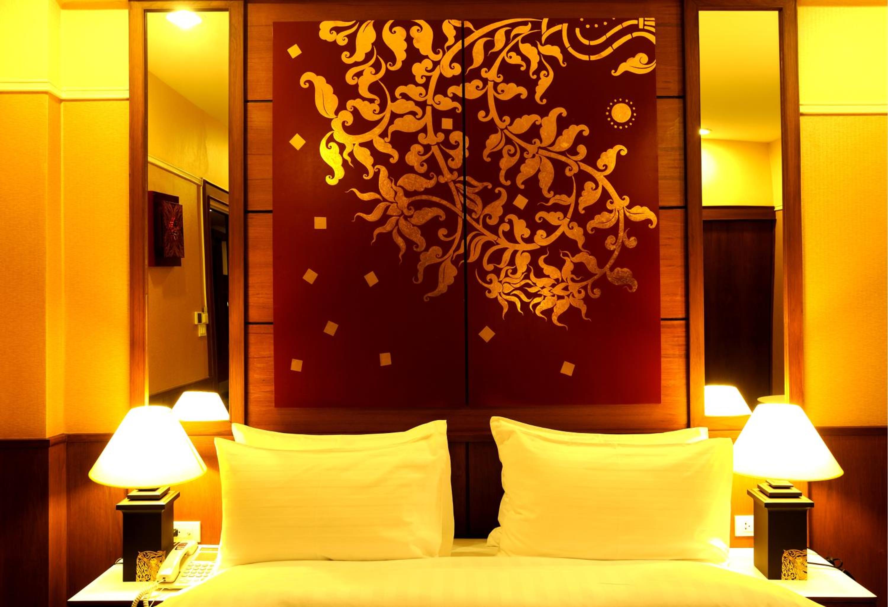 Superior Queen Room with Free Round-Trip Airport Transfer - Photo 15