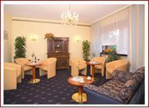 Two-Bedroom Suite - Photo 2