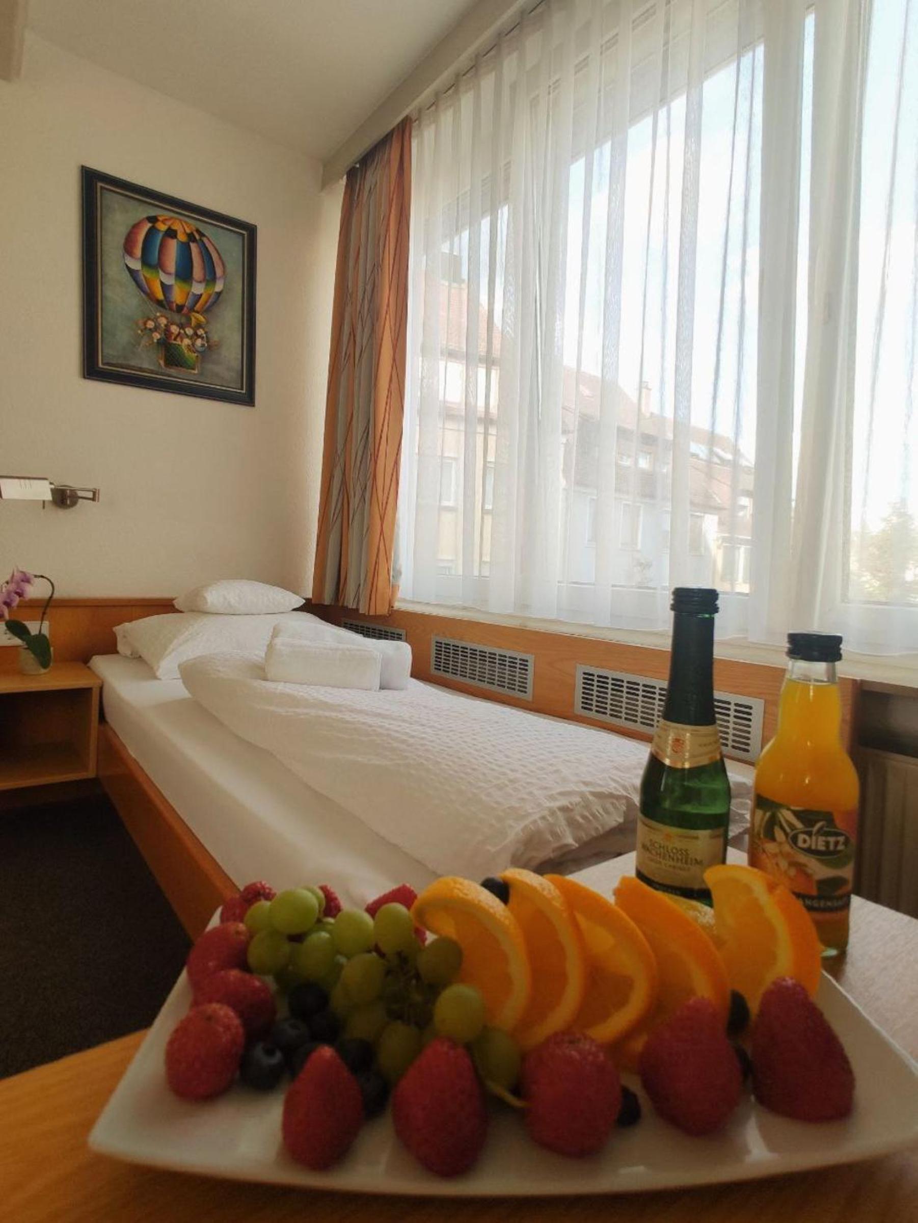Standard Single Room photo 2