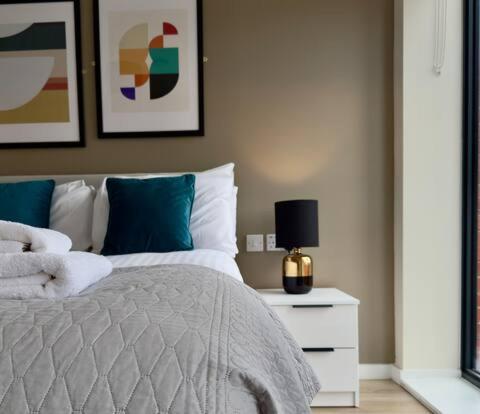 One-Bedroom Family Apartment