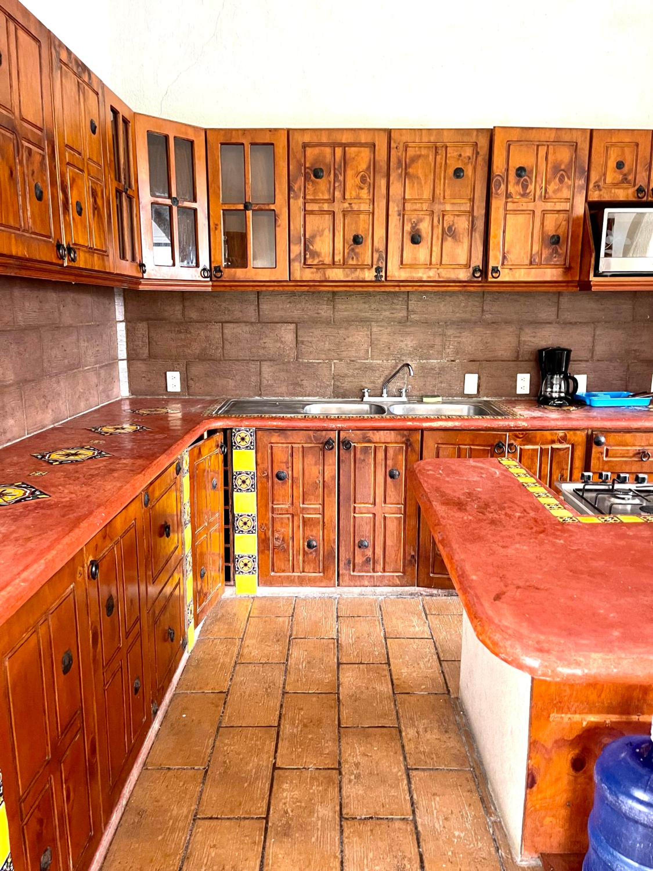 Three-Bedroom Apartment with Balcony