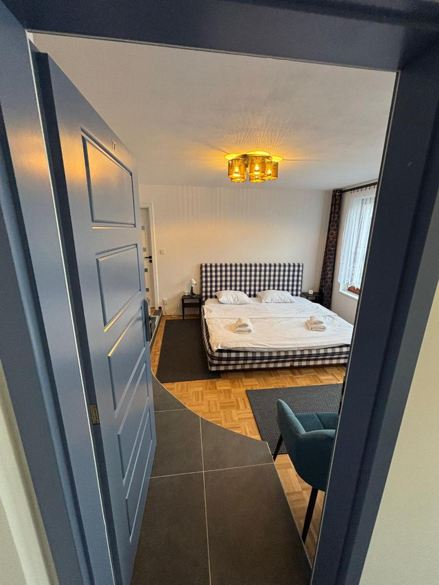 Deluxe Apartment