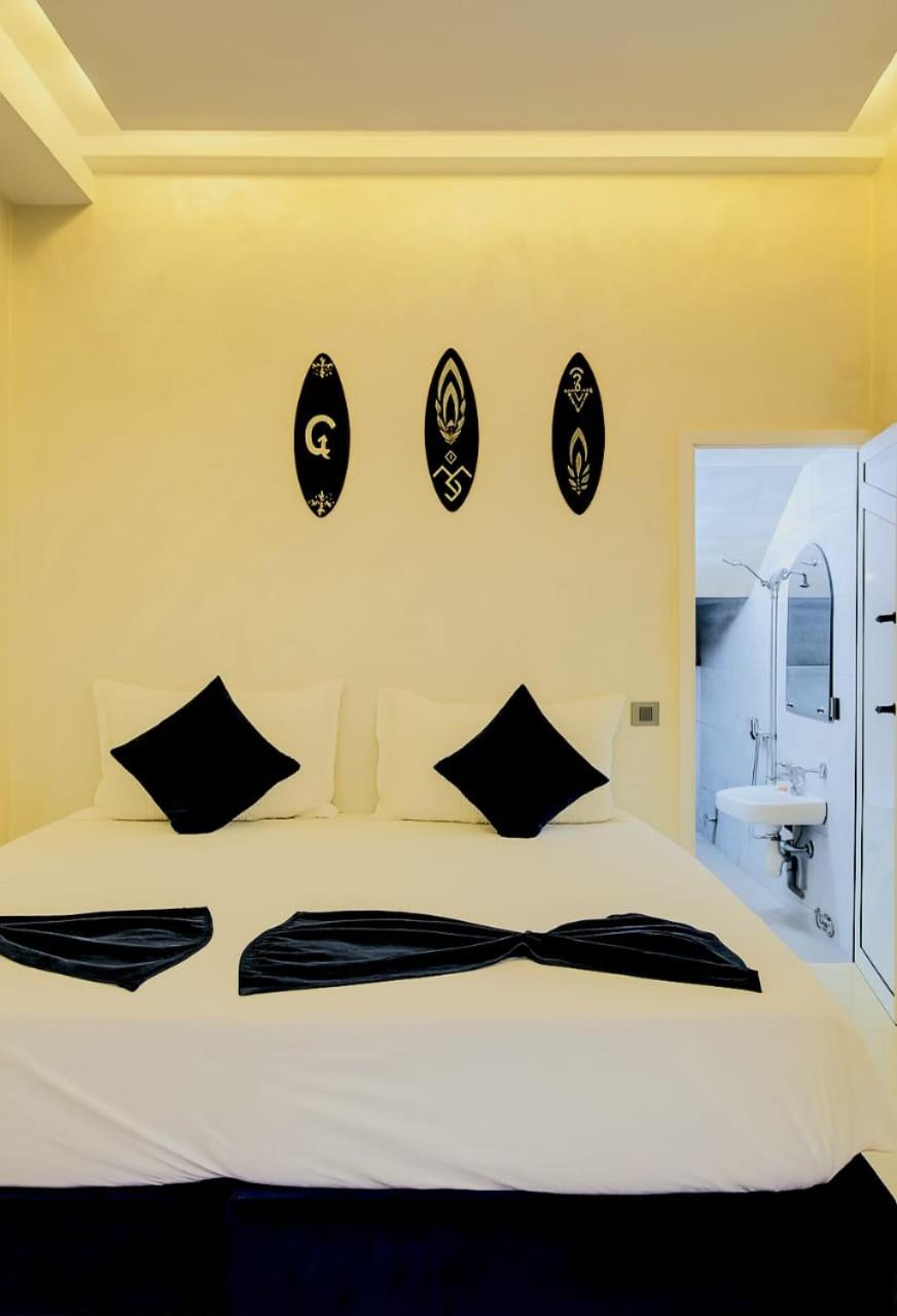 Deluxe Double or Twin Room photo 1