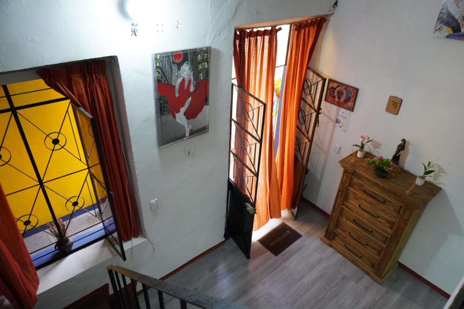 Apartment - Split Level photo 3