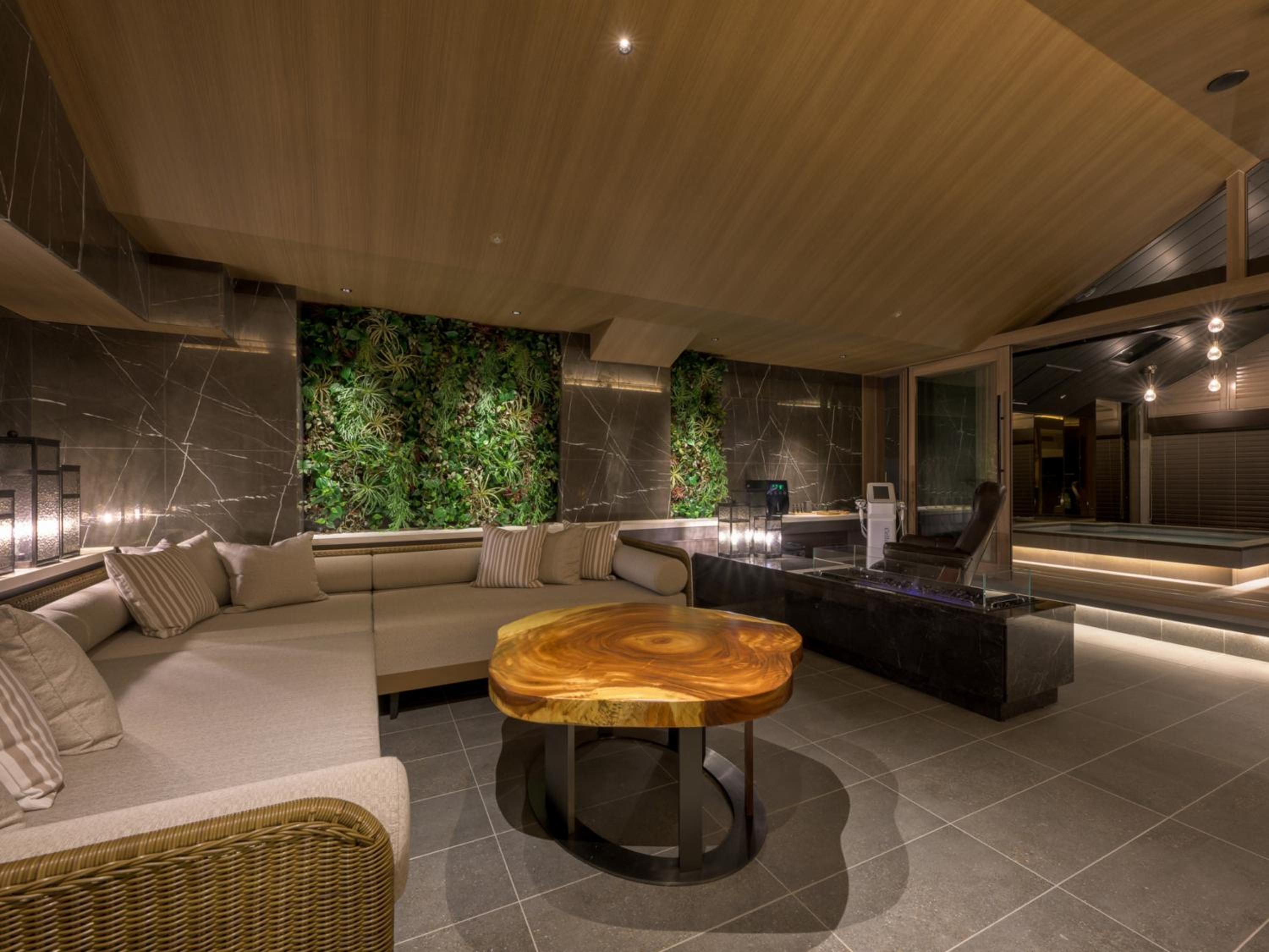 Wellness Room Premium Suite for 2 people - Non-Smoking