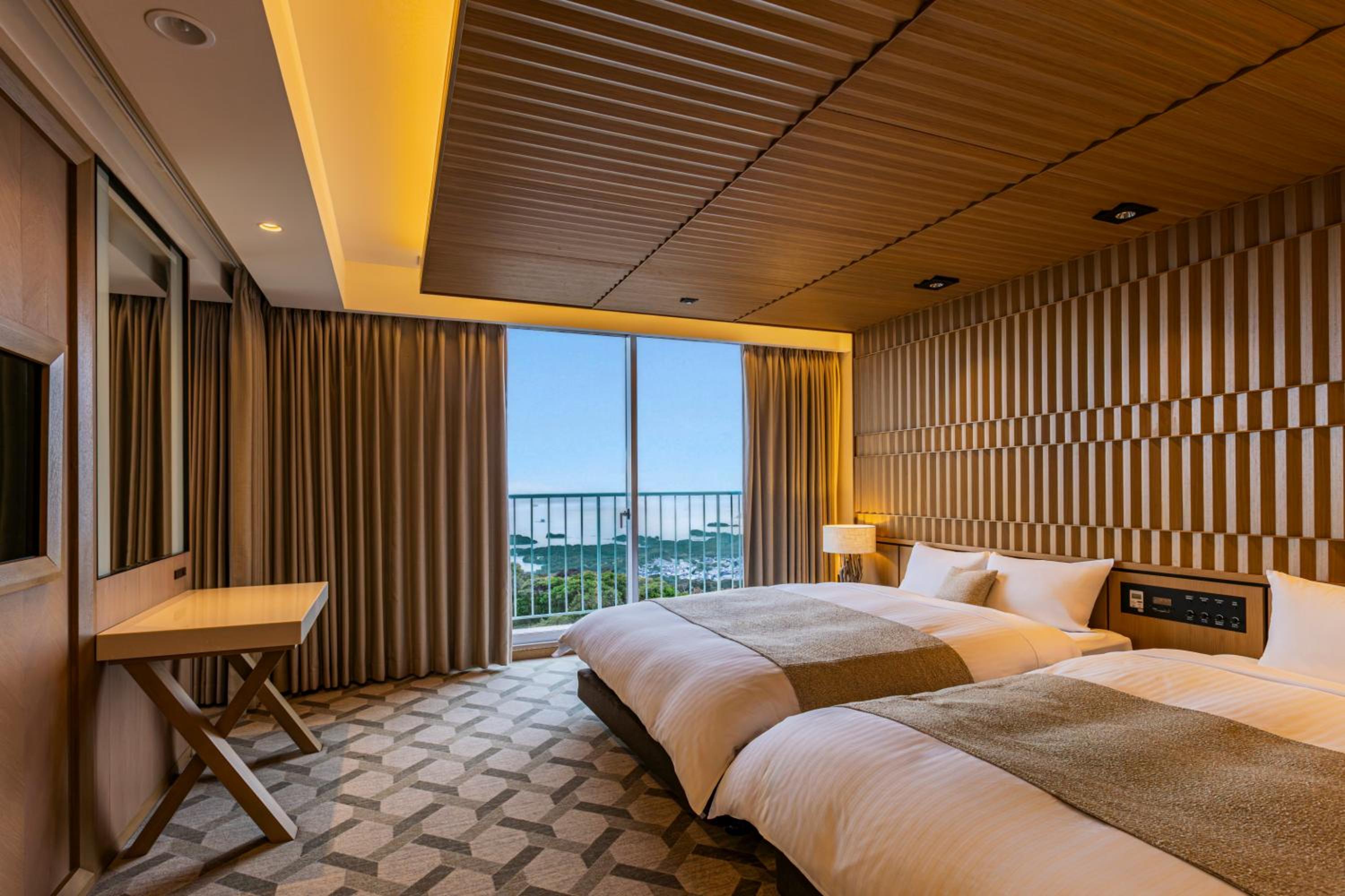 Suite with Sea View photo 3