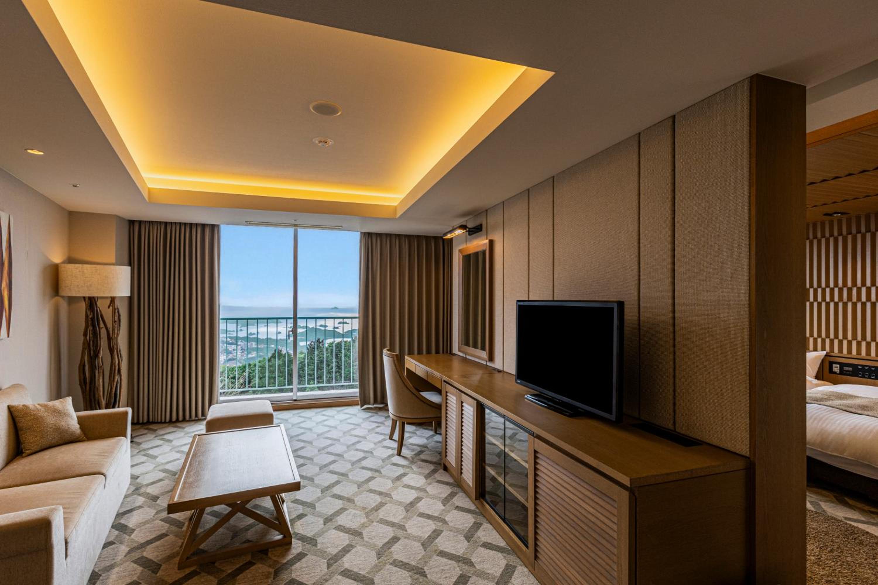 Suite with Sea View photo 2